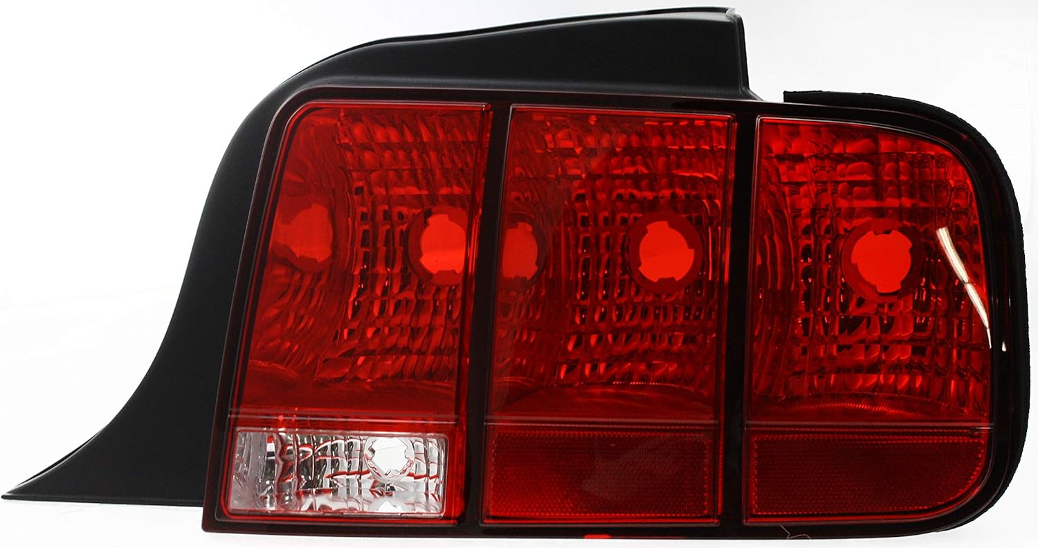 Garage-Pro Tail Light for FORD MUSTANG 05-09 RH Lens and Housing