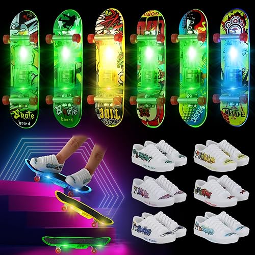 Juego de 12 monopatines con mini dedos iluminados minizapatos para dedos mini patinetas para dedos San Valentín escuela aula premios de intercambio disponible en Yaxa Colombia