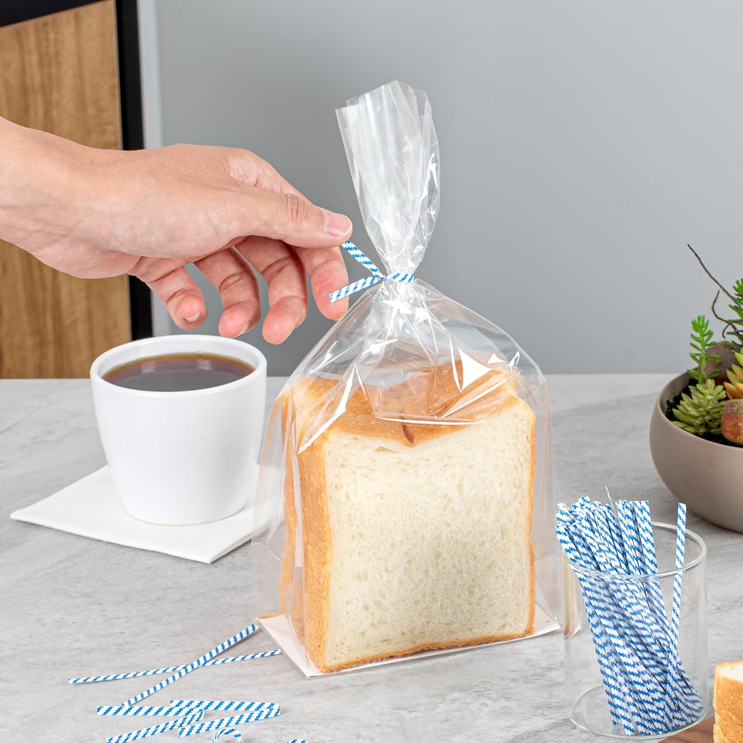 Restaurantware Twist Ties 50,000 Pack of 4-Inch Reusable Paper Bag Ties Laminated Gripping Strong Blue Flush-Cut Bread, Candy, Coffee, Cookie, Bakery Bag, Party, Gifts, Cake Pops, Packaging