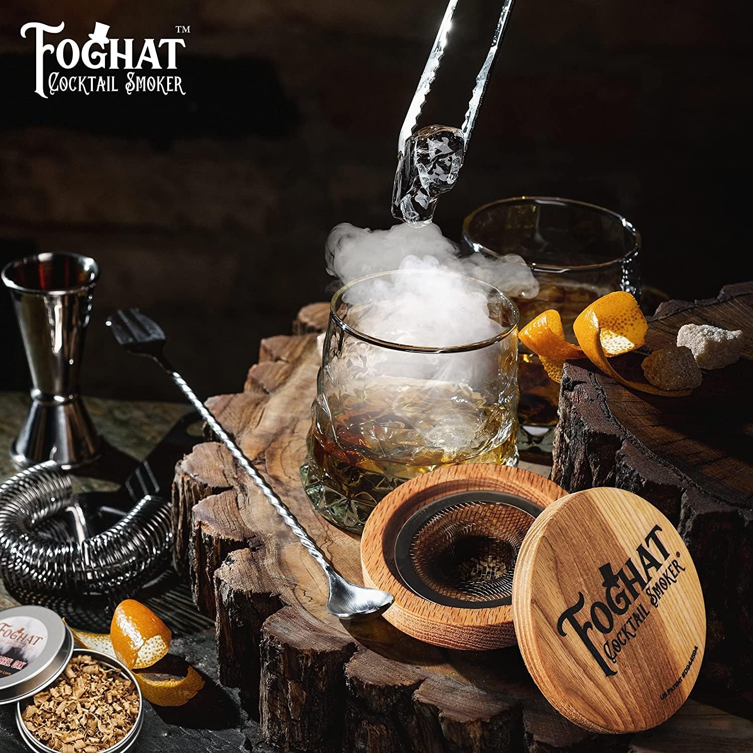 The Foghat Cocktail Smoker and Old Fashioned Smoked Cocktail Kit with Torch (no Butane) w/Bourbon Barrel Oak Wood Chips (4oz) and Singlez Bar Old Fasioned Mix Packets - Whiskey Smoker Kit for Drinks