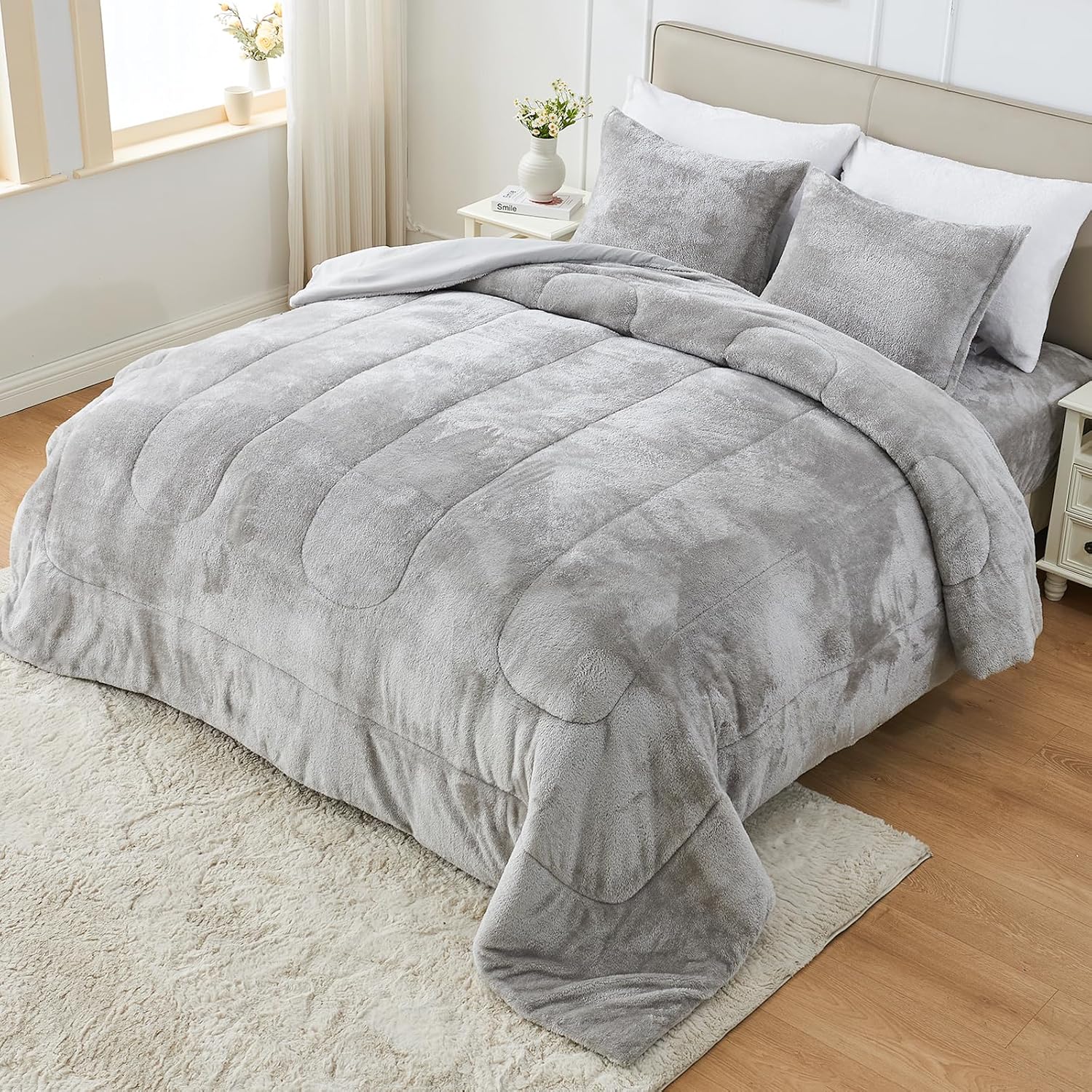 YIYEA Faux Fur Comforter Set Queen Size with Fitted Sheet, Luxury Ultra Soft Fuzzy Comforter, Fluffy Plush Velvet Bedding Comforter Sets for Fall Winter, Cozy Warmth, No Shedding, 4PC, Grey
