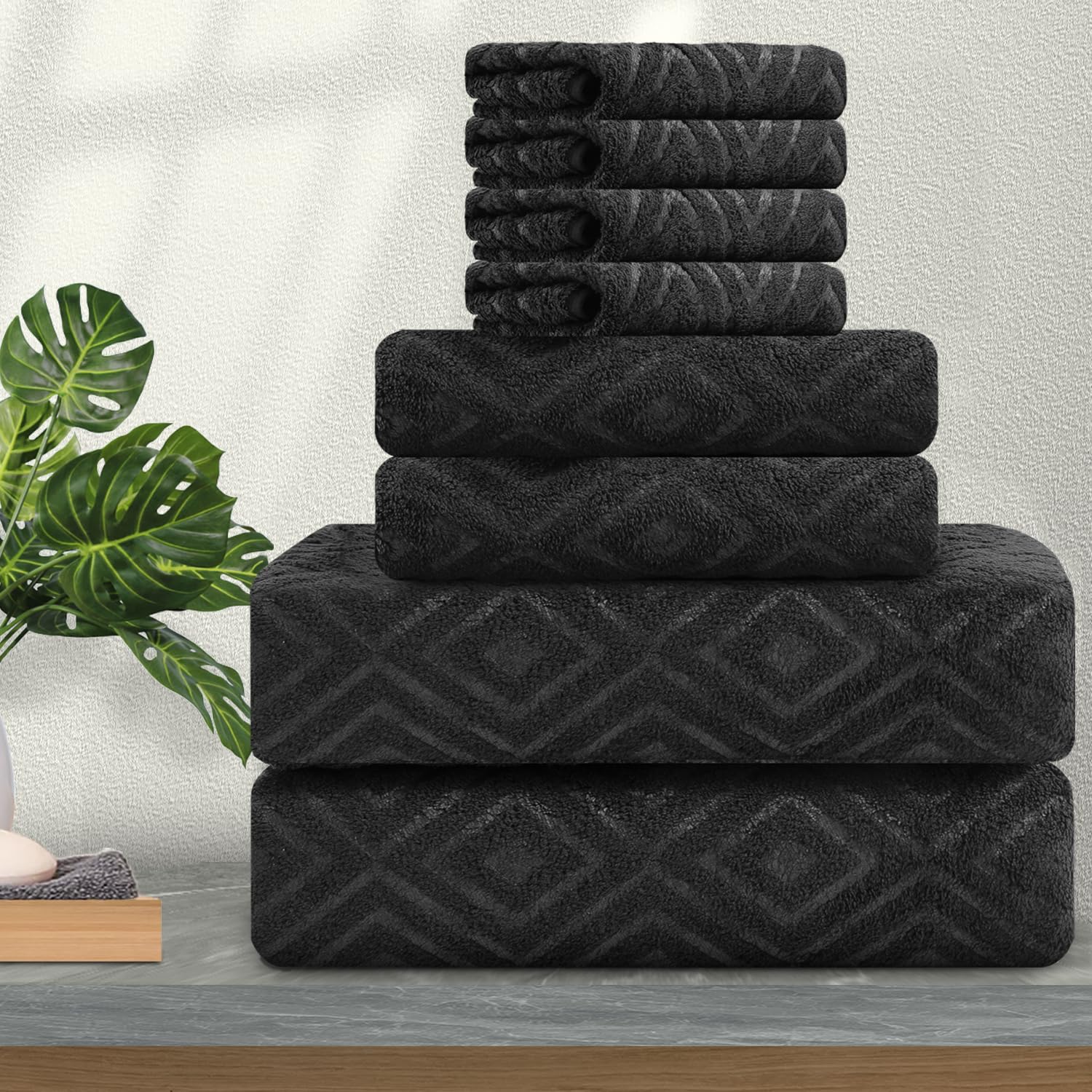 8 Piece Extra Large Bath Towels Set,2 Oversized Bath Towels(35"x70"), 2 Hand Towels,4 Washcloths Ultra Soft and Absorbent Towels for Bathroom, Quick Dry Towel for Gym Hotel Camp Pool Black