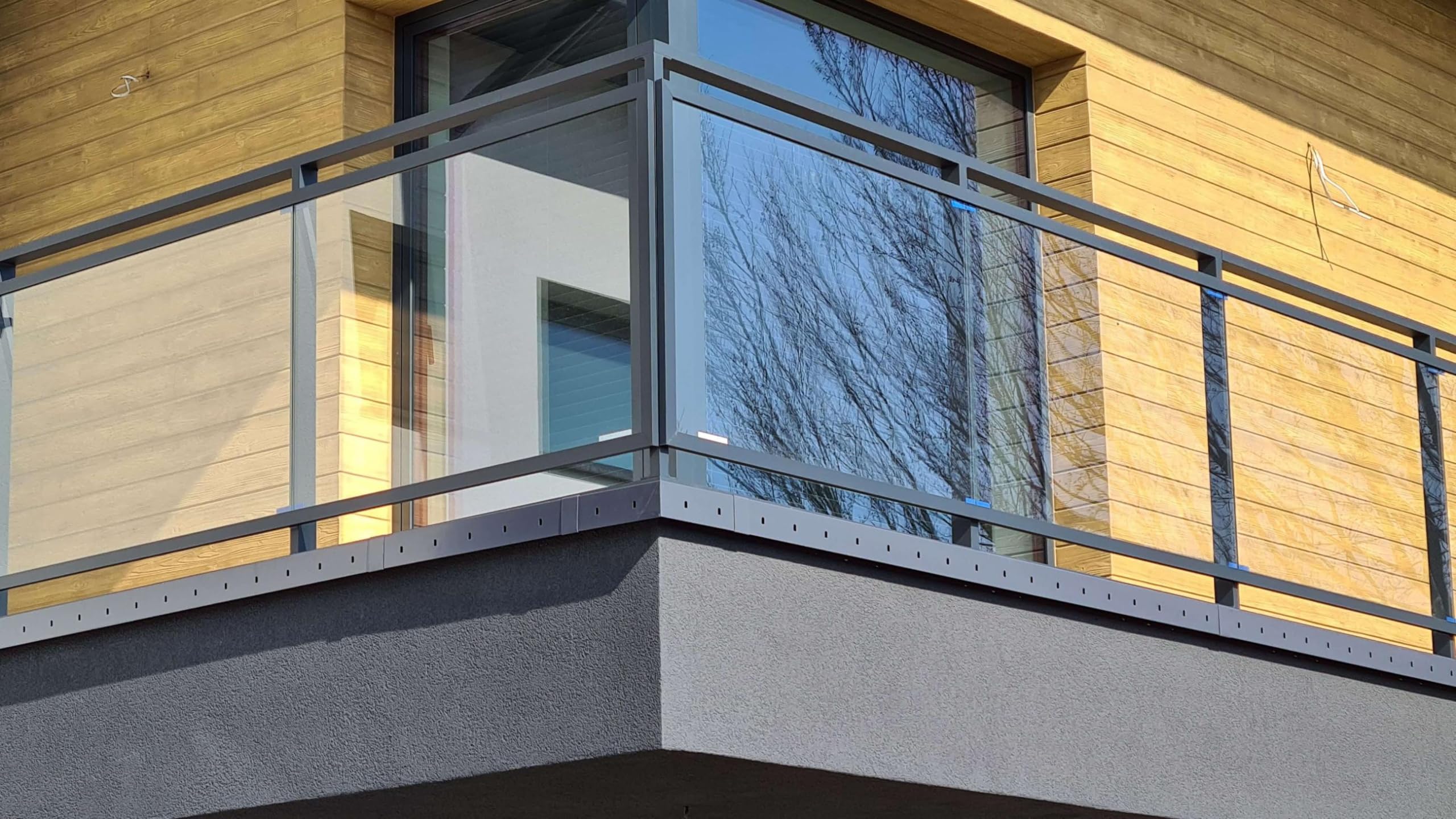 Renoplast® Aluminium Traufprofil W30 200cm Grau | Fertigstellung von Terrassen und Balkonen | Belüftete Böden Erhöht | Wasser ablaufsysteme Winkelprofil | Korrosionsschutz Balkonprofile