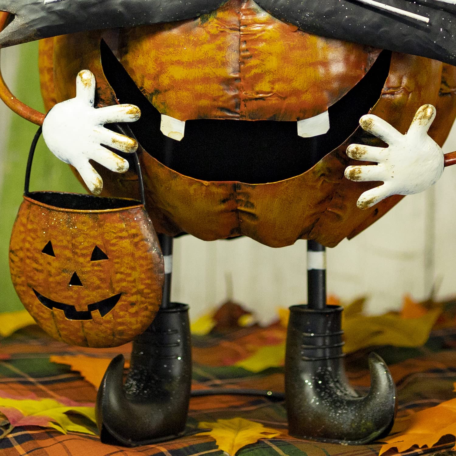 pumpkin様 Amazon.com: Zaer Ltd. Masked Metal Halloween Jack-O-Lantern