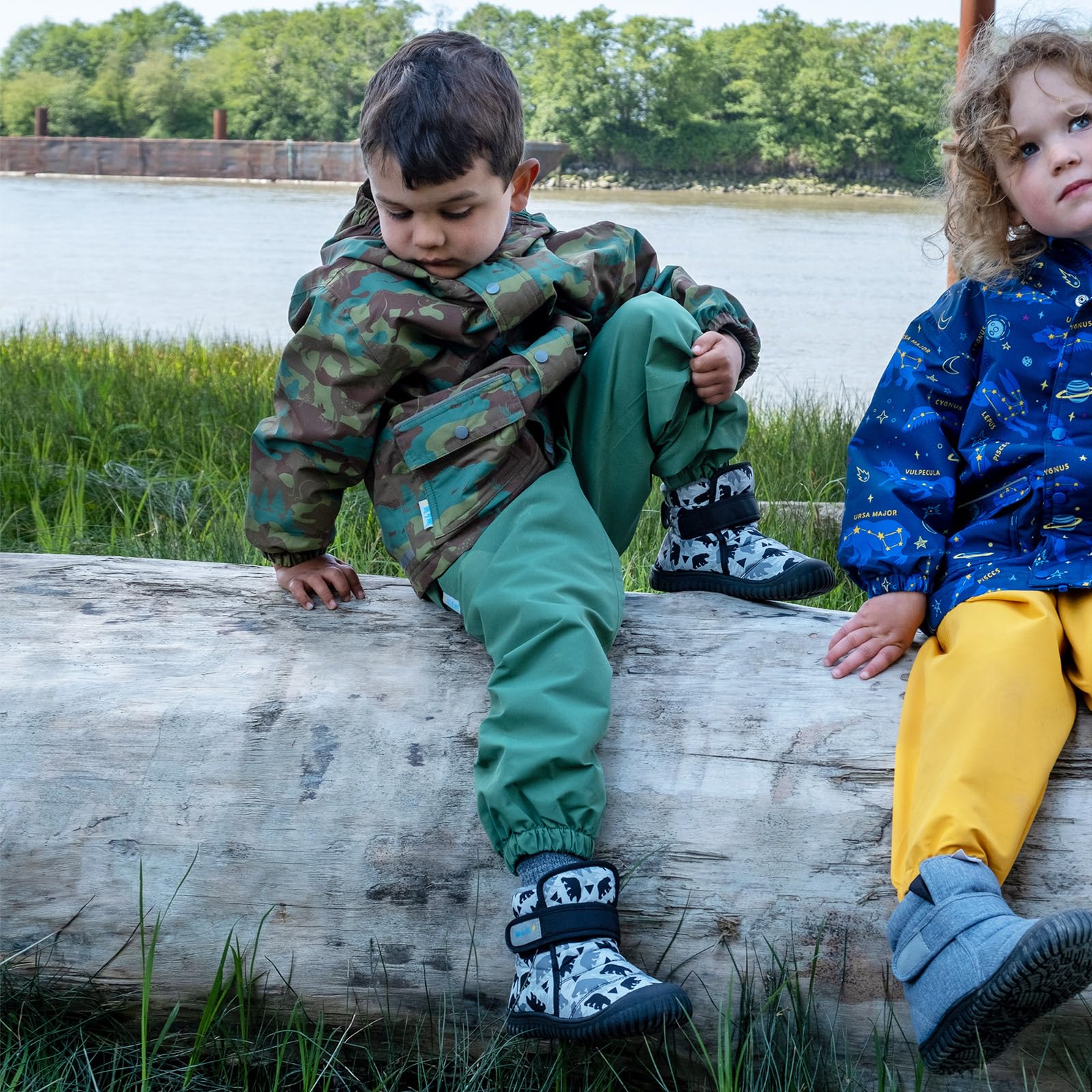JAN & JUL Botas de invierno Toasty-Dry para niños pequeños, Bear, 28 EU