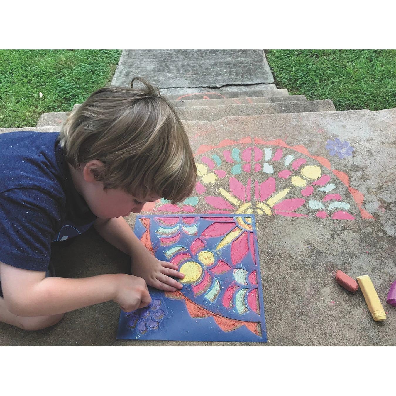 Roylco - R5621 1293911 Classic Rangoli Mega Stencil, 11" x 11" Size