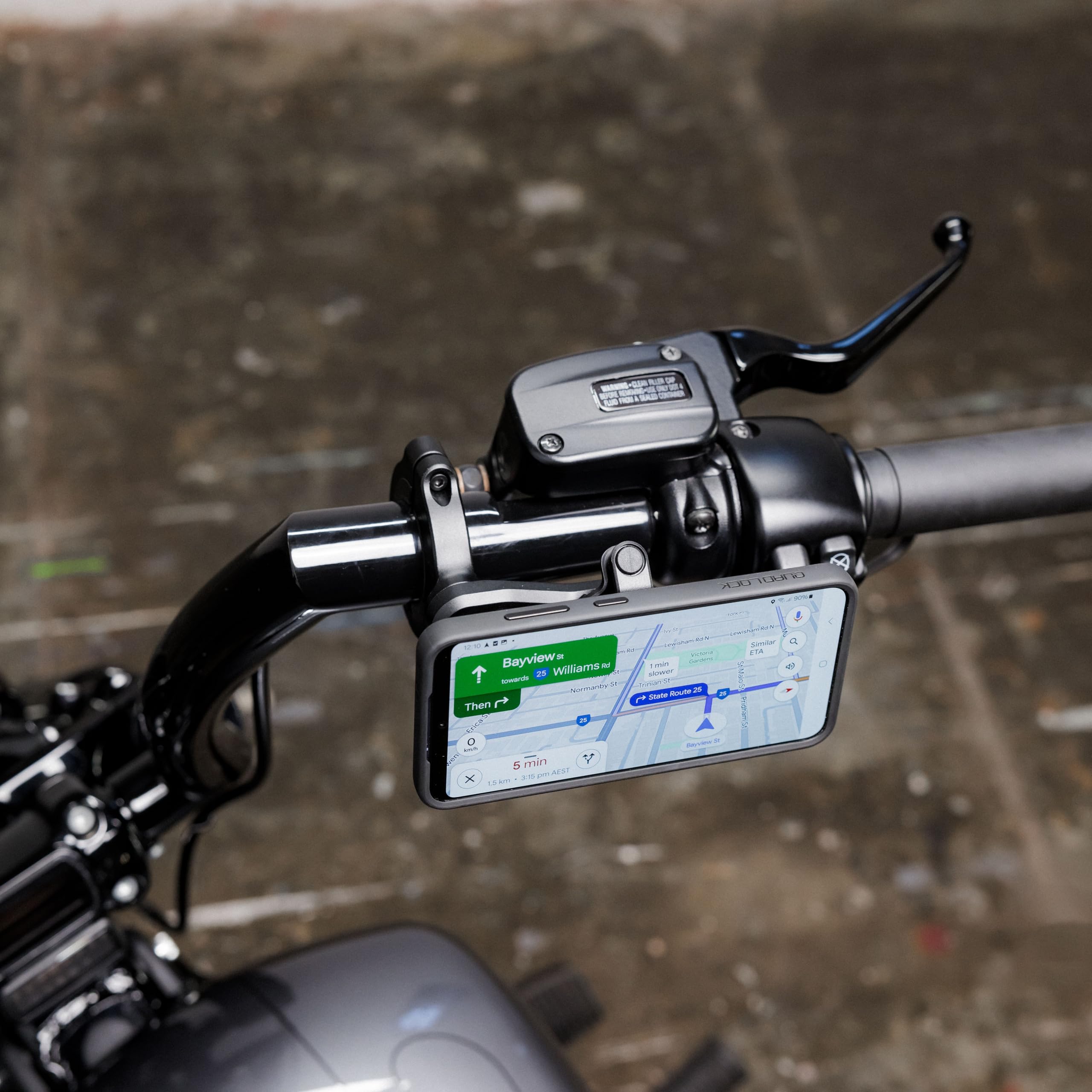 QUAD LOCK Lenker Handyhalterung PRO - Groß mit Vibrationsdämpfer und MAG Hülle für iPhone 17 Pro Max