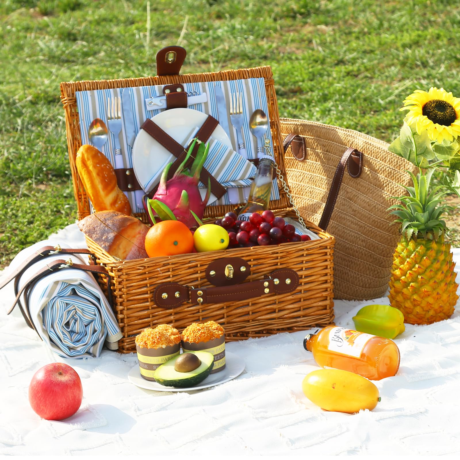 Picknickkorb Set für 2 Person mit Kühlfach und wasserdichte Picknickdecke, Abnehmbarer Riemen, Weinbeutel, Besteck Set, für Camping, Strand, Wandern, BBQ und Familie/Paare Geschenke, Zubehör
