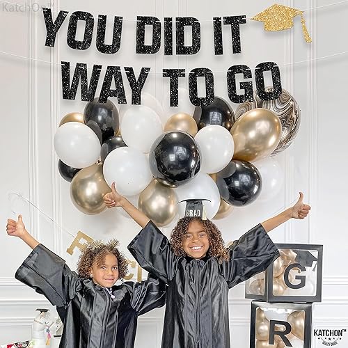 Miniatura 6 de KatchOn, Cartel negro con texto en inglés You Did It Way To Go, grande de 10 pies, sin bricolaje  Banner negro con purpurina You Did It,