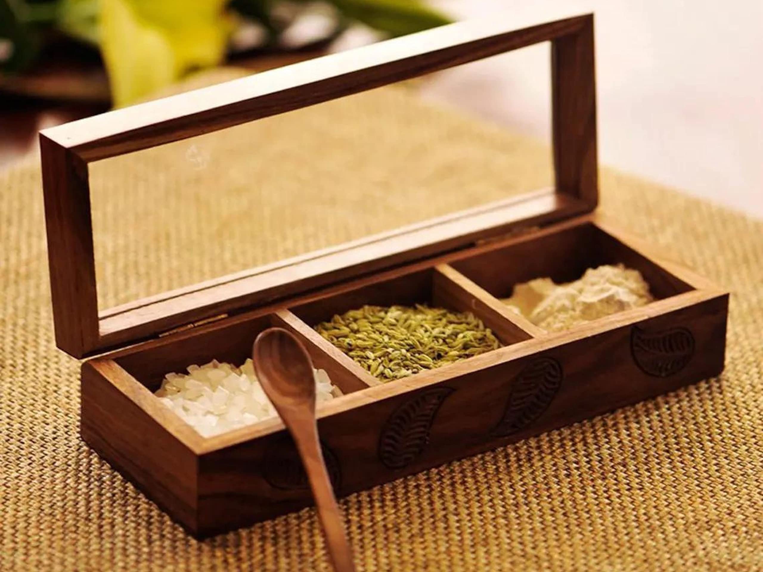 Acewood Dry Fruit Serving Box - Multi-Utility Storage Container for Spices, Dates, Nuts, Jewelry - Gift Tray With Spoon for Diwali