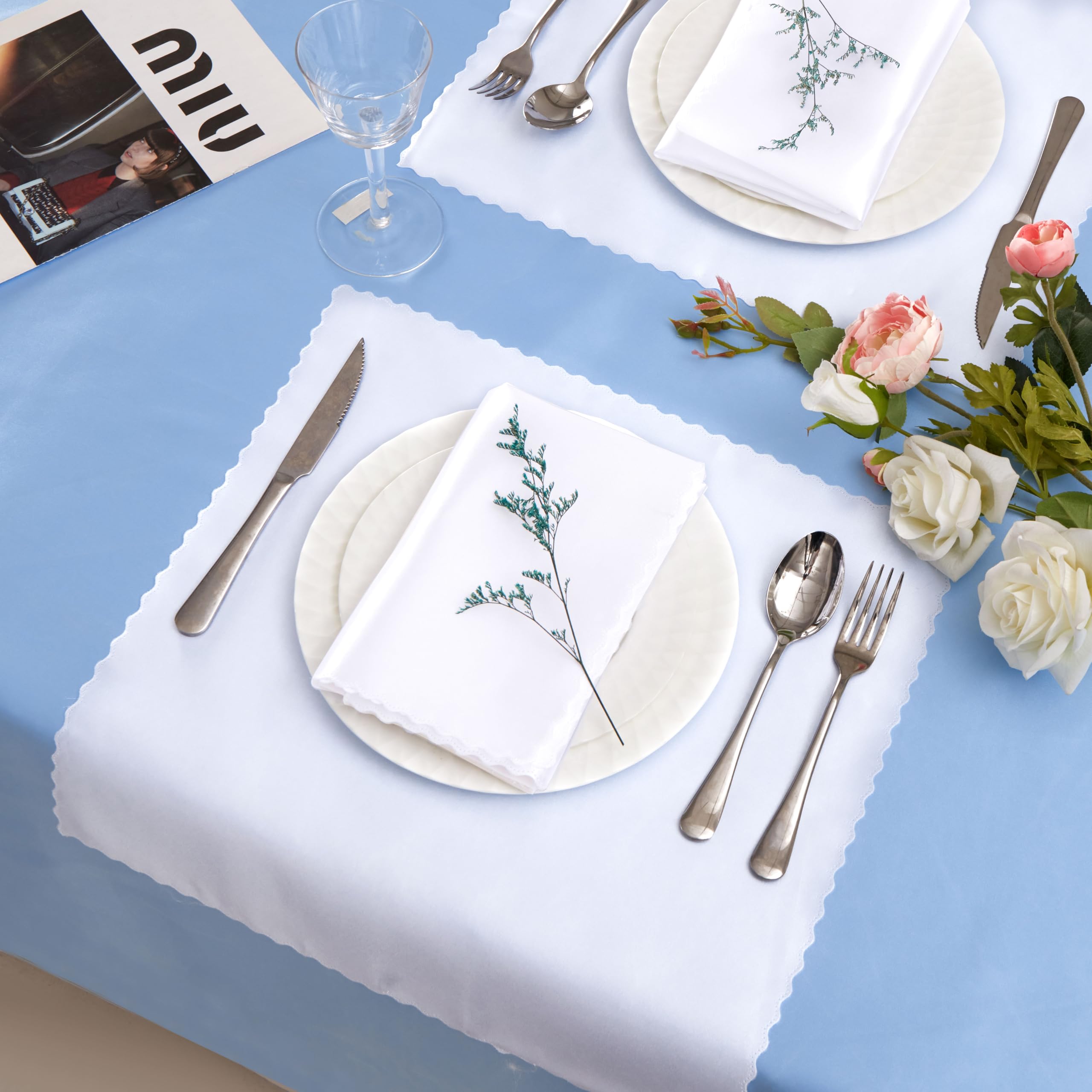 Counfeisly 100 Pack White Satin Napkins 17x17 Inches Dinner Napkins, Scalloped Elegant Napkins Square Table Napkins Decor, Smooth Table Cloth Napkins for Restaurant Weddings Banquet Party