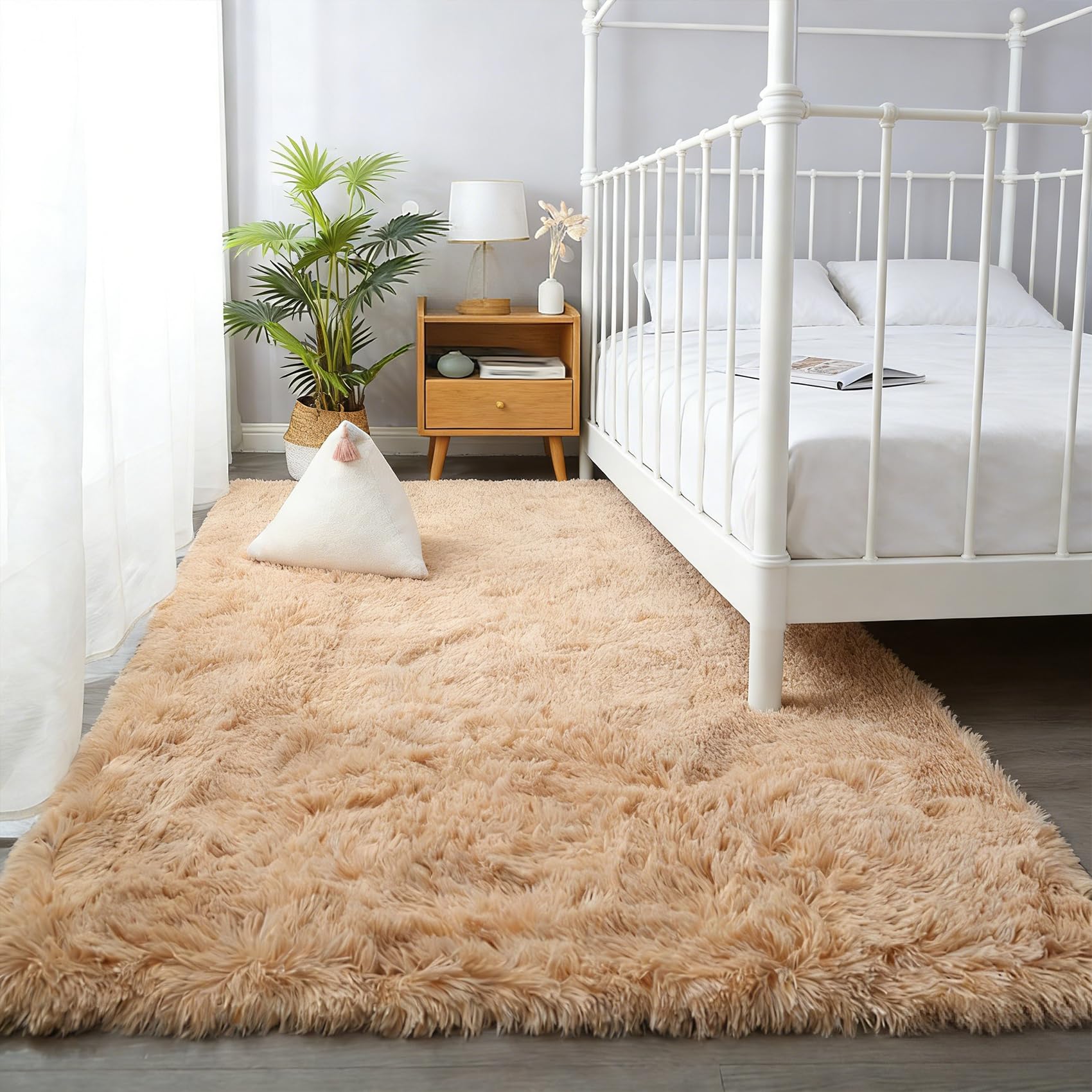Flauschiger Teppich 55 x 280 cm, Flauschiger Große Größe, rutschfest Langlebig, Faltbar, Zotteligeweicher, Moderner Teppich Fellteppich, Beige