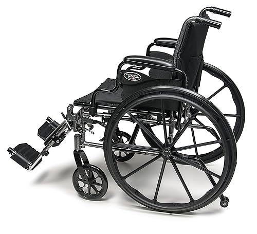 Miniatura 4 de Graham-Field - 3F012120 Everest & Jennings Traveler L3 Plus Silla de ruedas ligera, brazos de escritorio abatibles y reposapiés abatibles, asiento