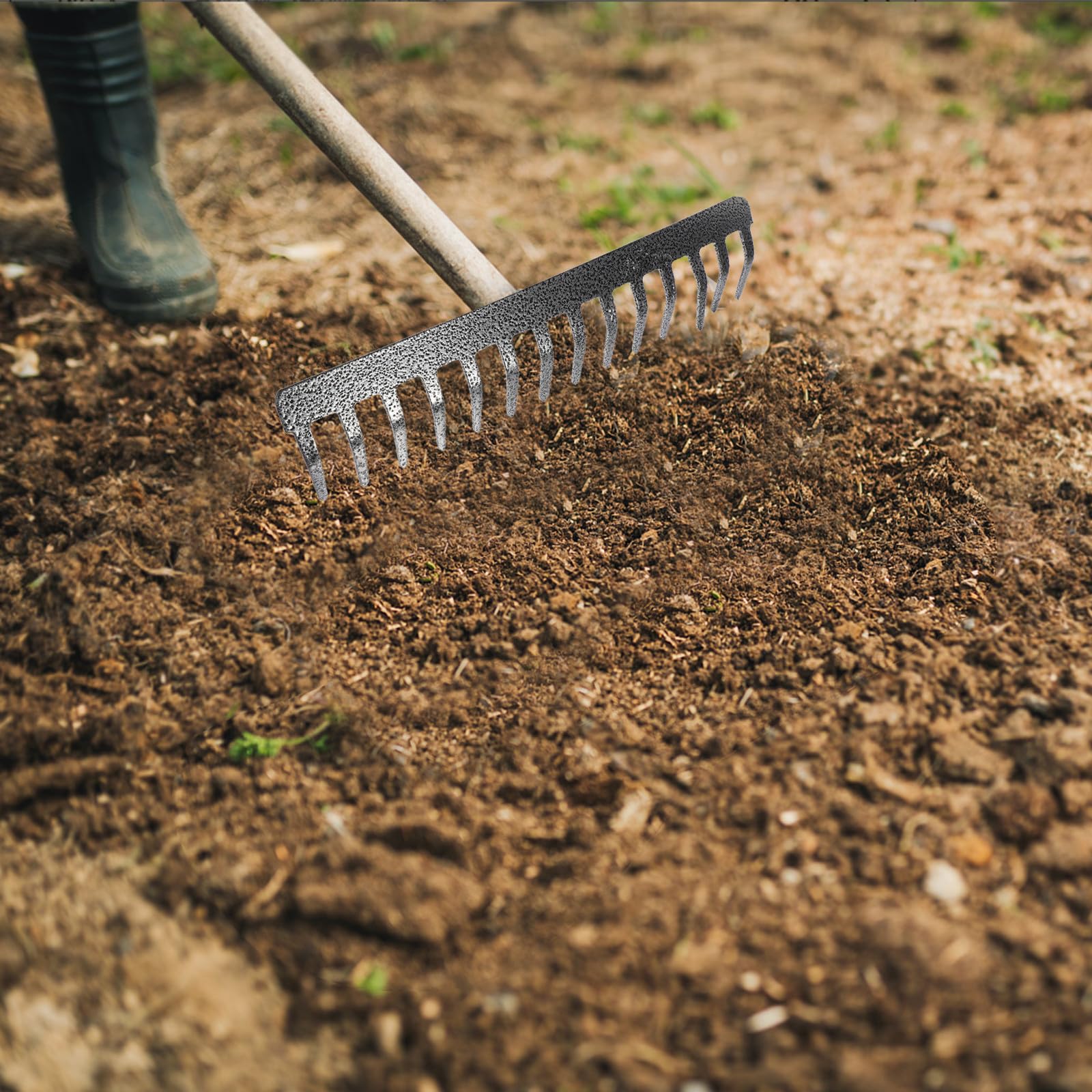 Rastrillo de jardín de Acero con 9 púas para Plantar y Remover la Tierra, implemento agrícola Resistente para el Cuidado del césped y tareas de jardinería al Aire Libre.