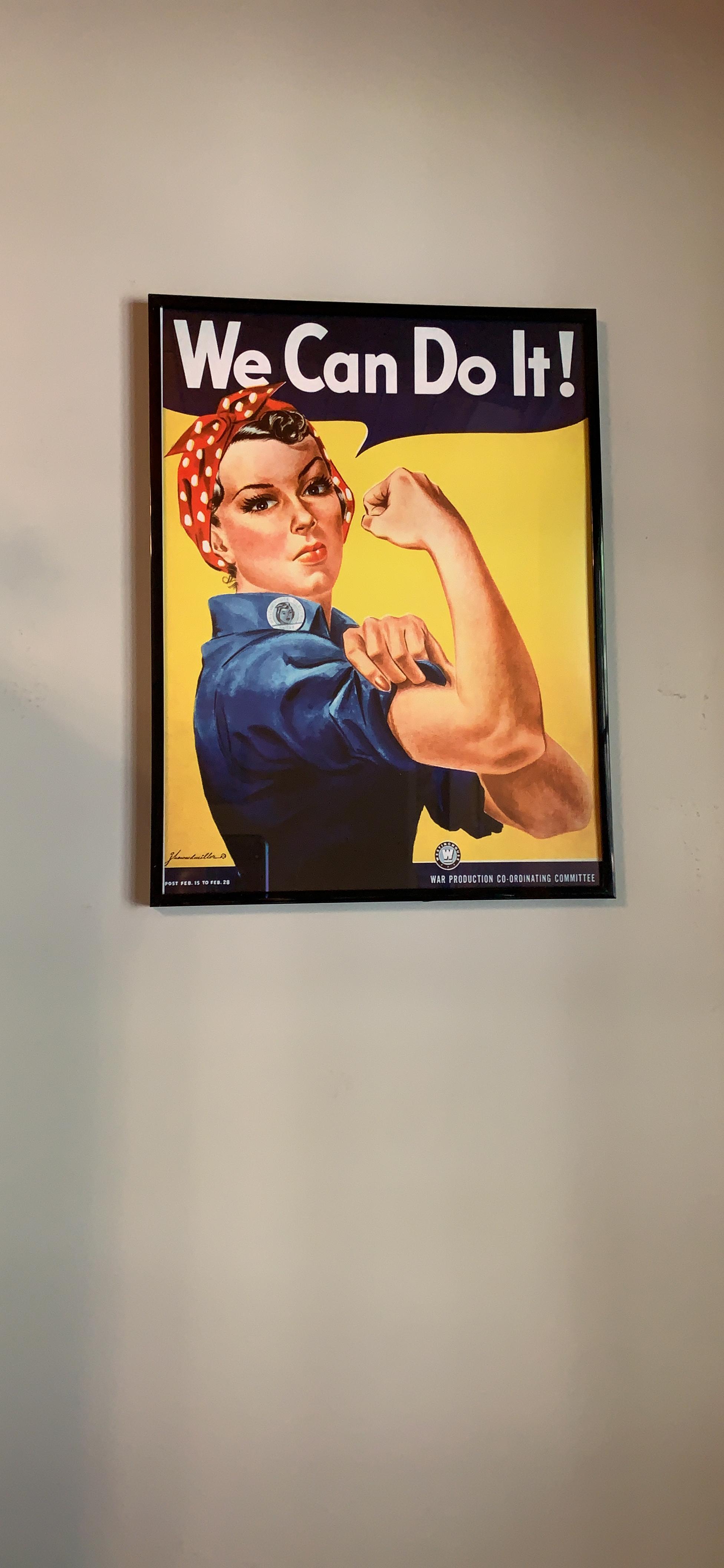 Amazon.com: Posterazzi Riveter vintage World War Two. Rosie flexes her ...