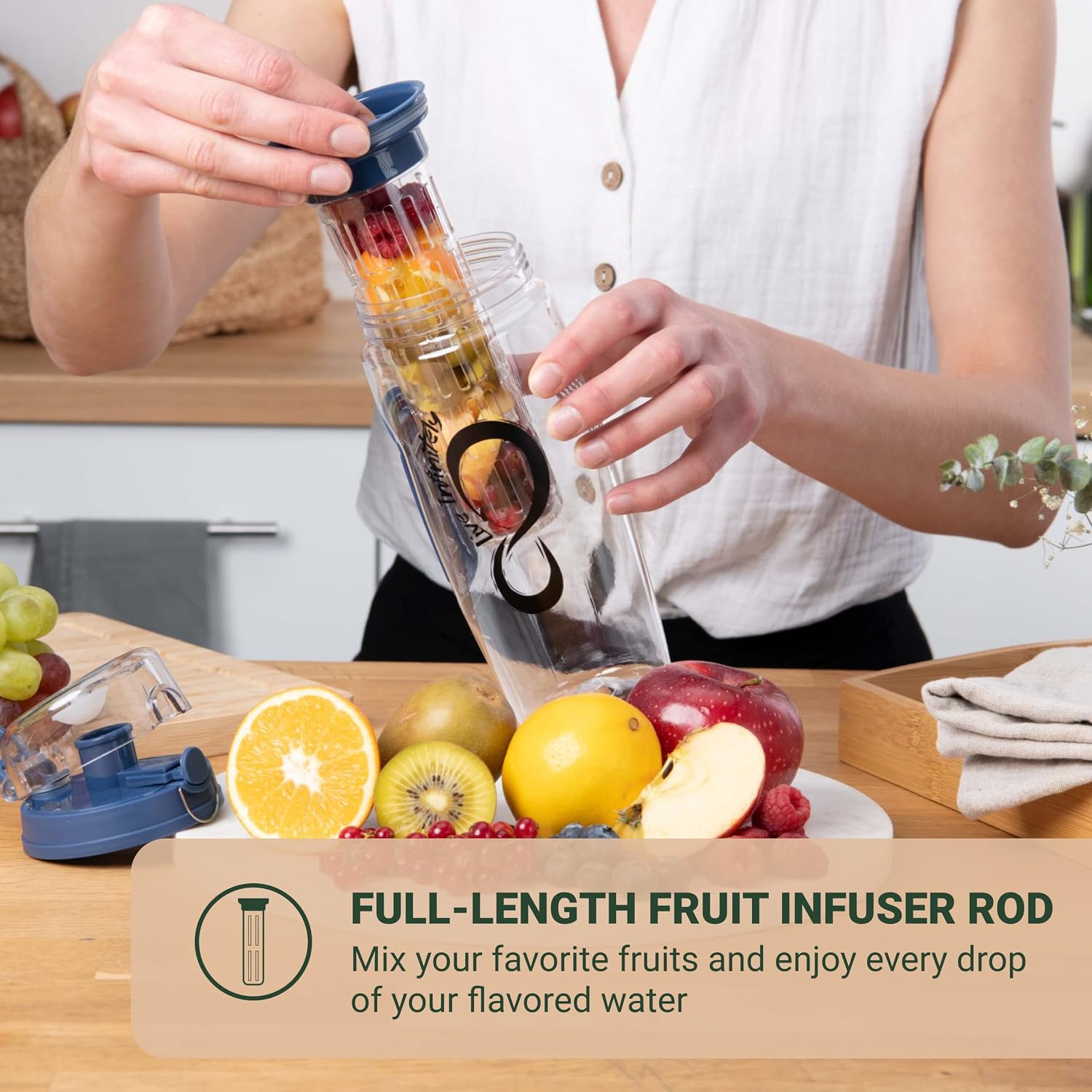 Live Infinitely 32 oz. Infuser Water Bottles - Featuring a Full Length Infusion Rod, Flip Top Lid, Dual Hand Grips & Recipe Ebook Gift (Green, 32 oz)