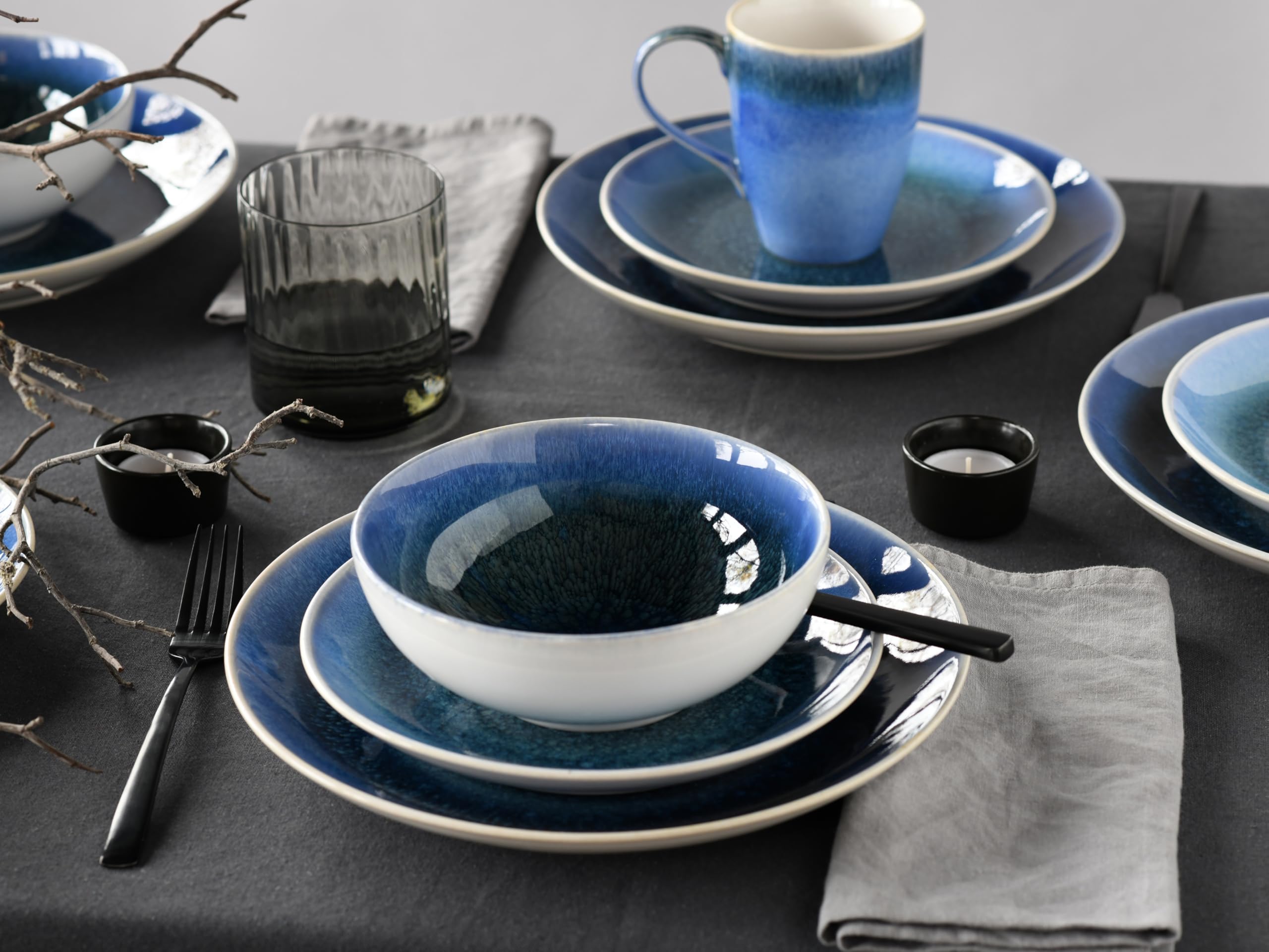 CreaTable, 24302, seria Caldera Blue, 16-częściowy zestaw naczyń dla 4 osób, serwis kombi z kamionki, nadaje się do mycia w zmywarce i używania w kuchence mikrofalowej, wysokiej jakości produkcja