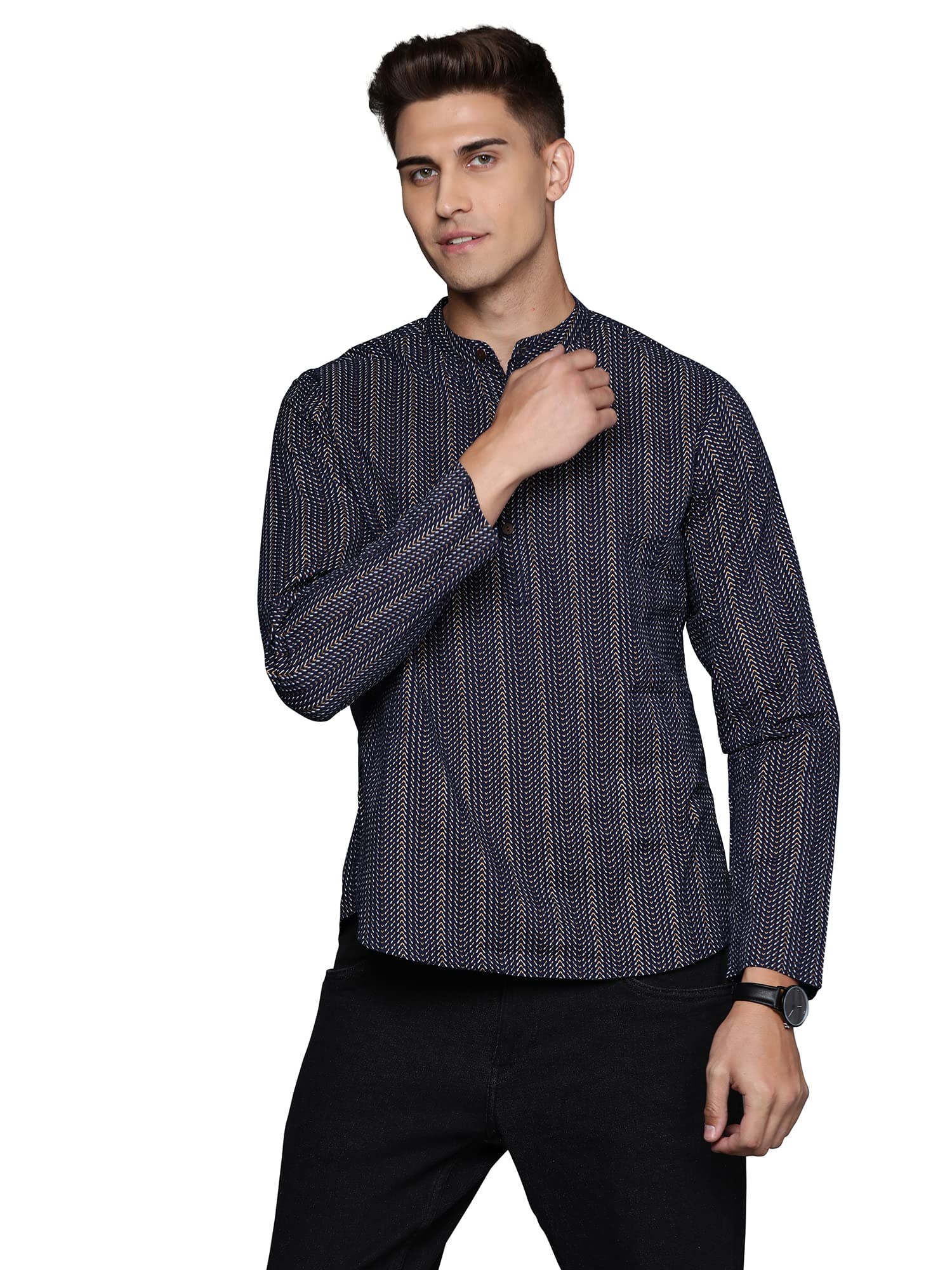 Indo Era Men Cotton Straight Fit Solid Mandarin Collar Straight Kurta in neutral