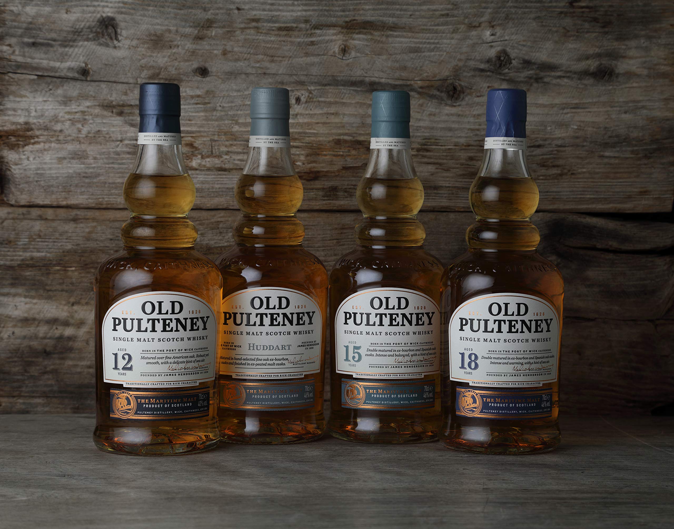 Old Pulteney Highlands Single Malt Whisky 12 Years 1 x 0,7l) – Der maritime, von Meeresluft geprägte Whisky aus Schottland in der Geschenkverpackung mit 40% vol. Alkohol