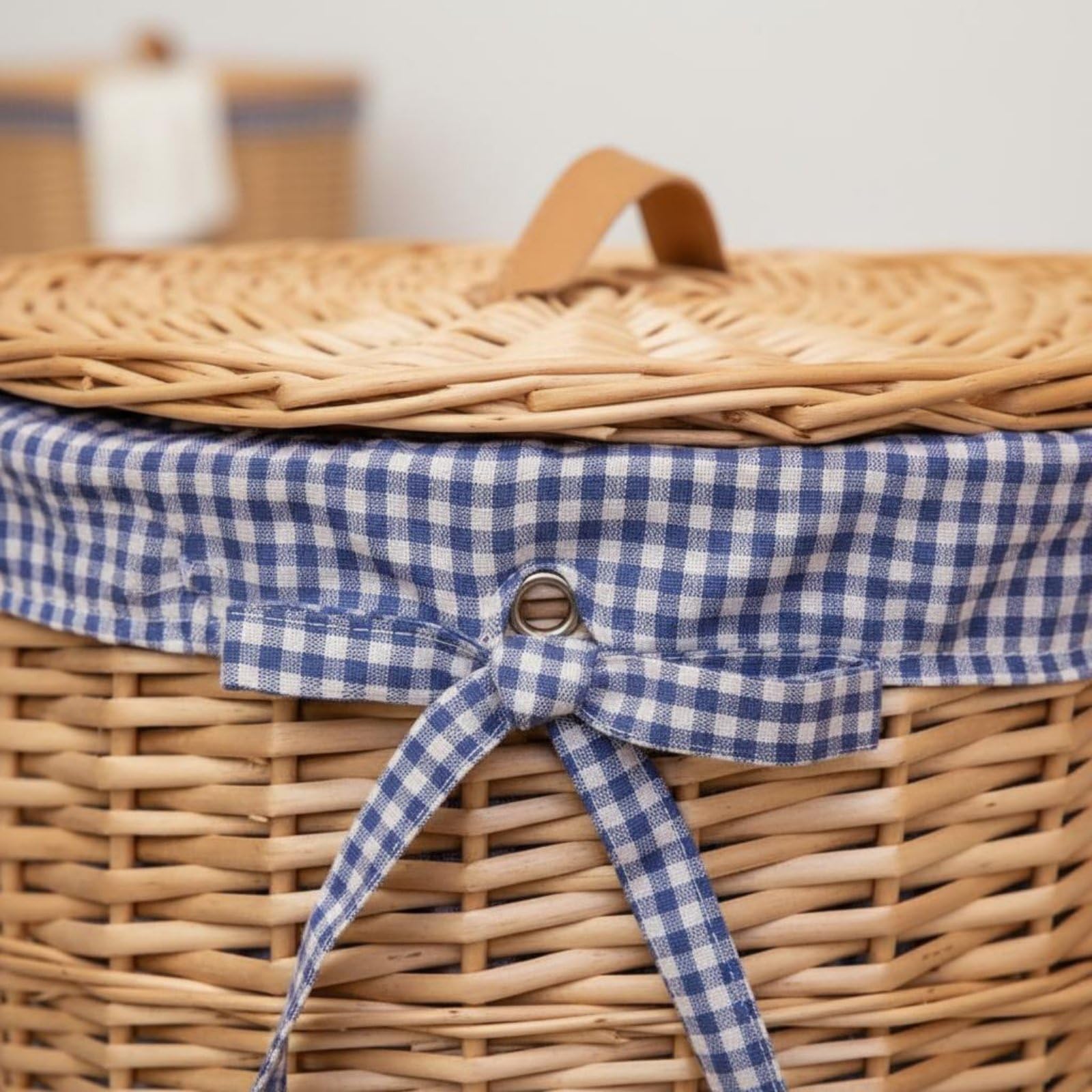 Cesto Portabiancheria Grande Cesto Cesta Vimini Cesto Biancheria Intrecciato con Coperchio E Sacco Interno Lavabile per Settimana di Bucato Ordinata, Medio, Con Piccoli Fiori Bianchi