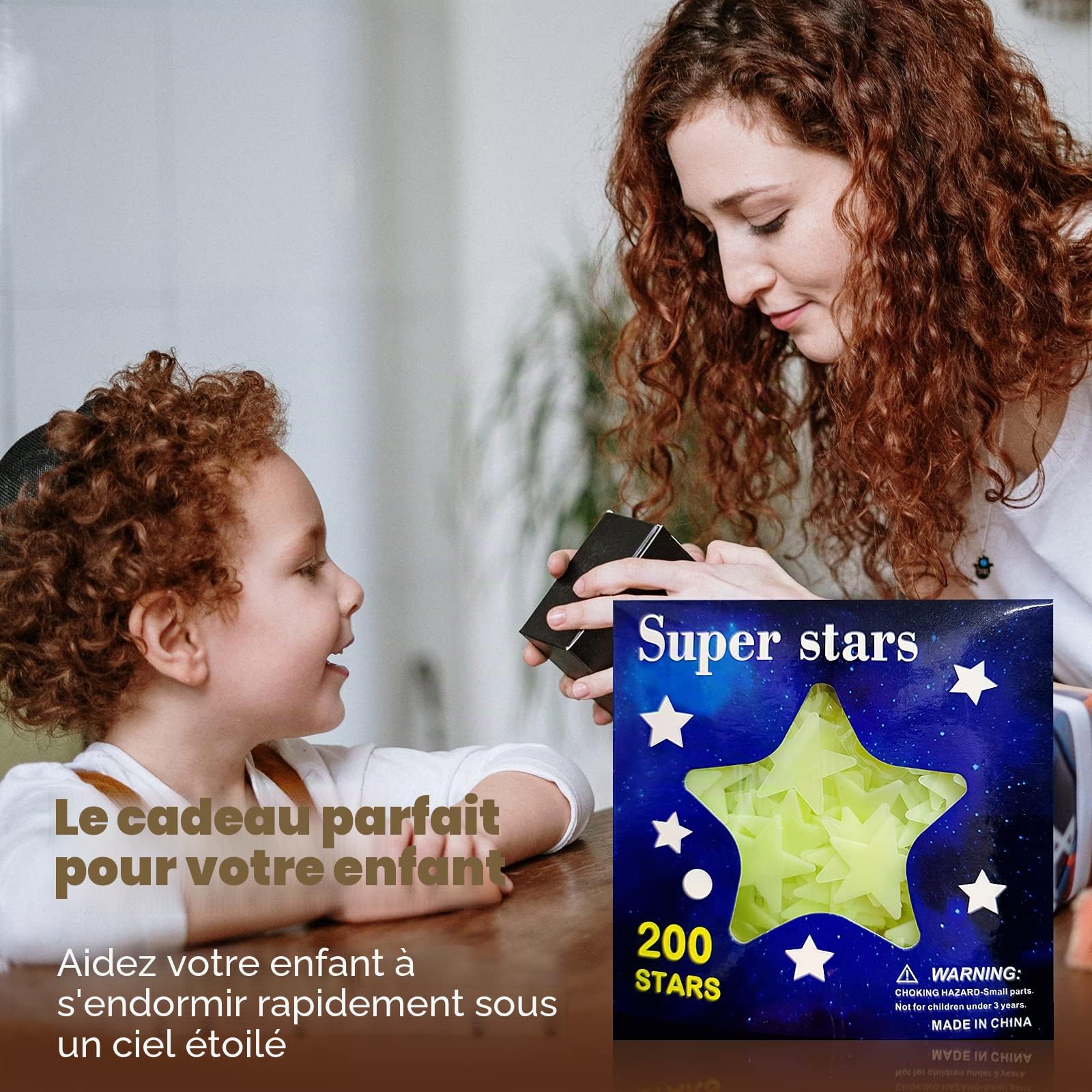Étoiles et Lune Kit, CAYUDEN 3D Phosphorescentes Adhésives 200 Pièces Fluorescentes pour Décoration Murale Lumineuse Idéal mur Plafond, Cadeau Bébé Enfant, Etoile Phosphorescente Plafond