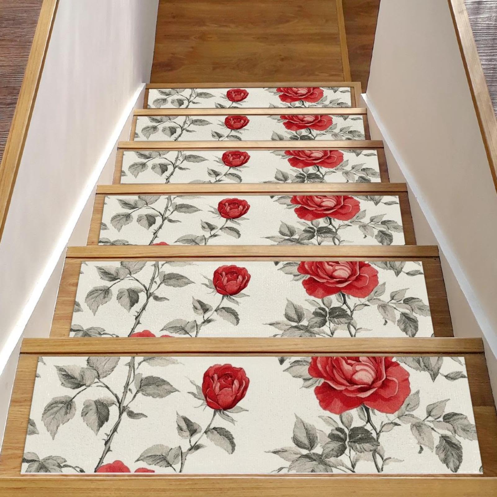 Marches d'escalier antidérapantes sécurisent les pas des personnes âgées et des chiens