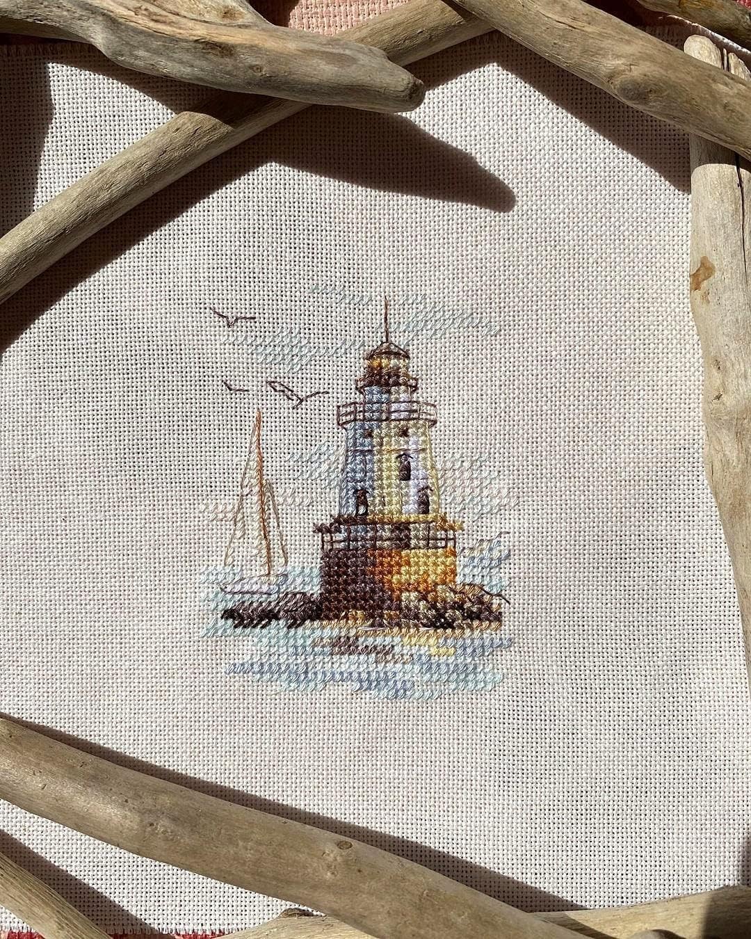 Lighthouse Cross-Stitch kit on Aida 14 Count Canvas. Monochrome Little kit. Easy & Fast Cross Stitch kit by Alisa 0-224, Multicolor
