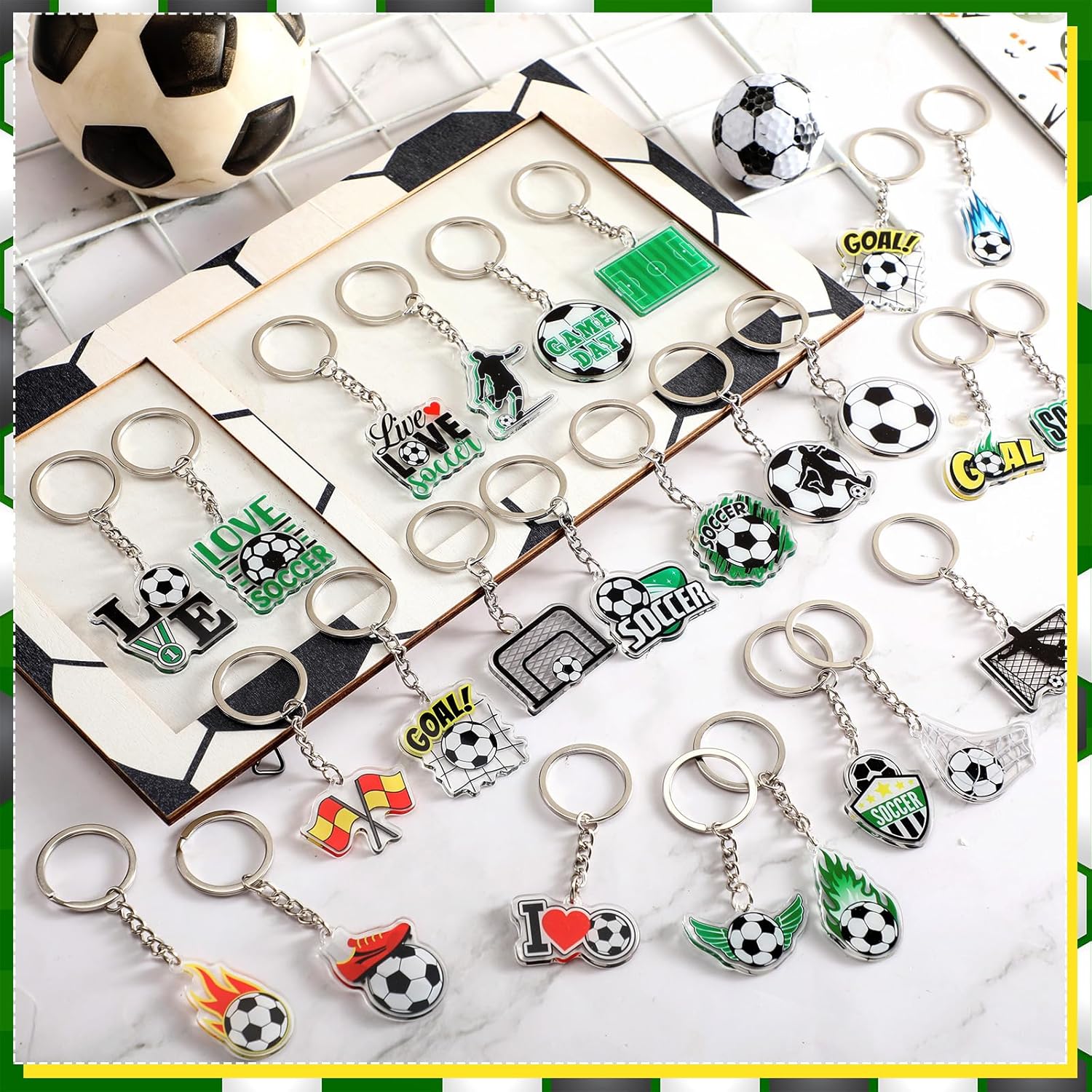 Tondiamo 100 Pcs Soccer Keychains Bulk, Acrylic Soccer Gifts Keychains for Fans, Players, Sports Party Favors, Team Rewards, Game Day Giveaways, Carnival Prizes, Goodie Bag Fillers, 25 Styles