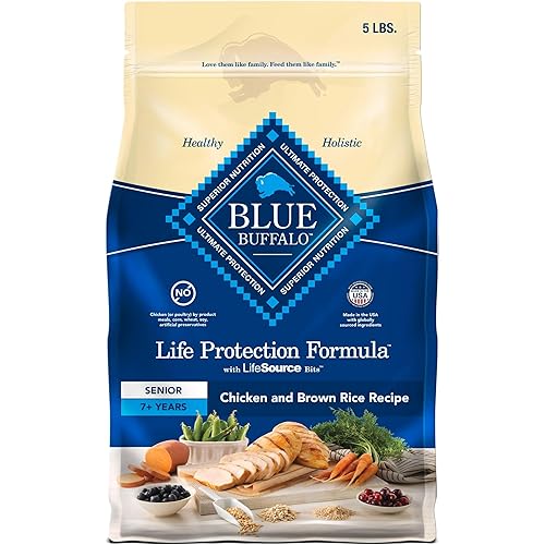 Blue Buffalo Life Protection Formula Senior Dry Dog Food, Supports Joint Health and Mobility, Made with Natural Ingredients, Chicken & Brown Rice Recipe, 5-lb. Bag