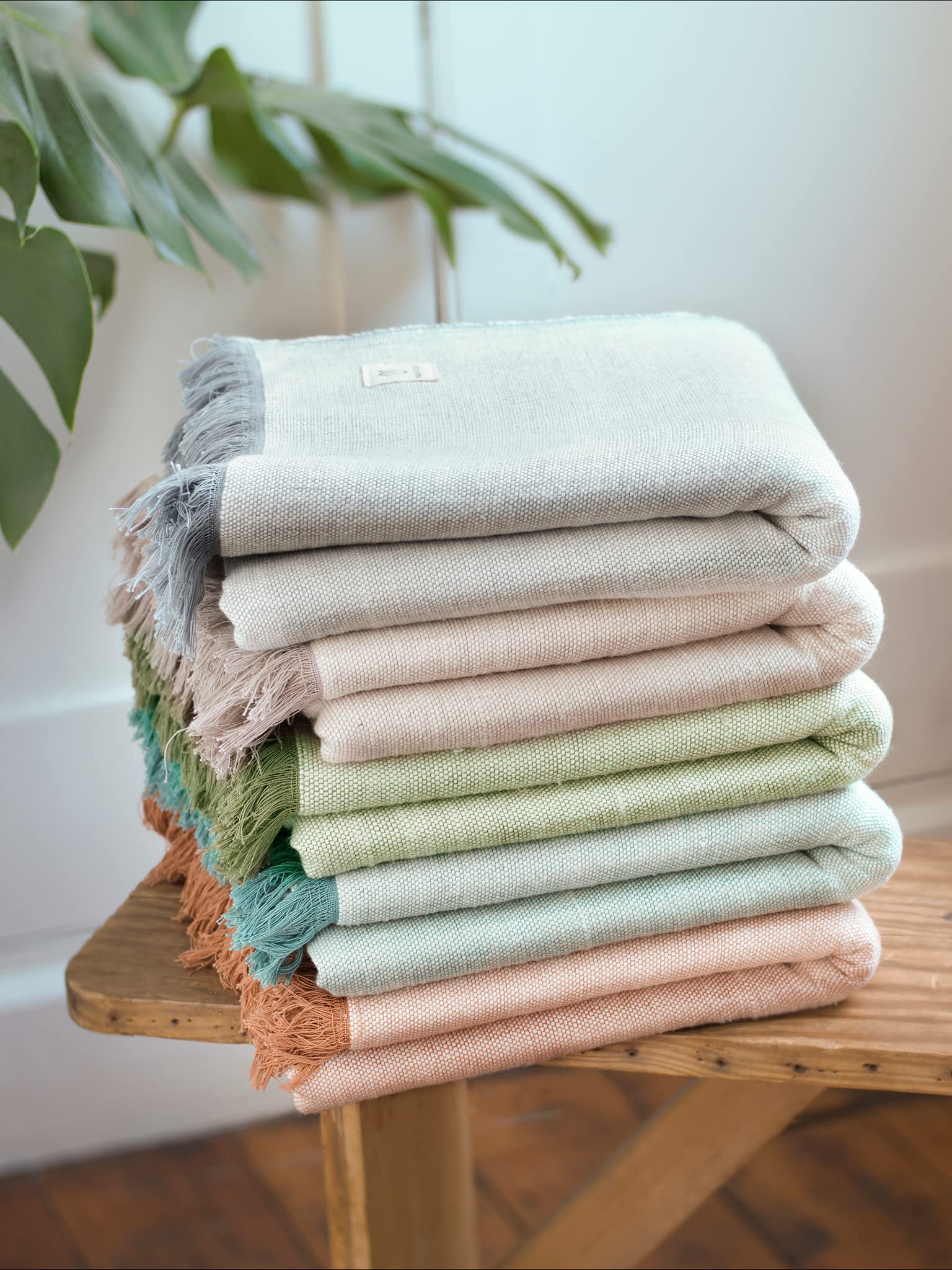 Yogamatters Organic Cotton Chambray Yoga Blanket (Mellow Taupe) - Image 2