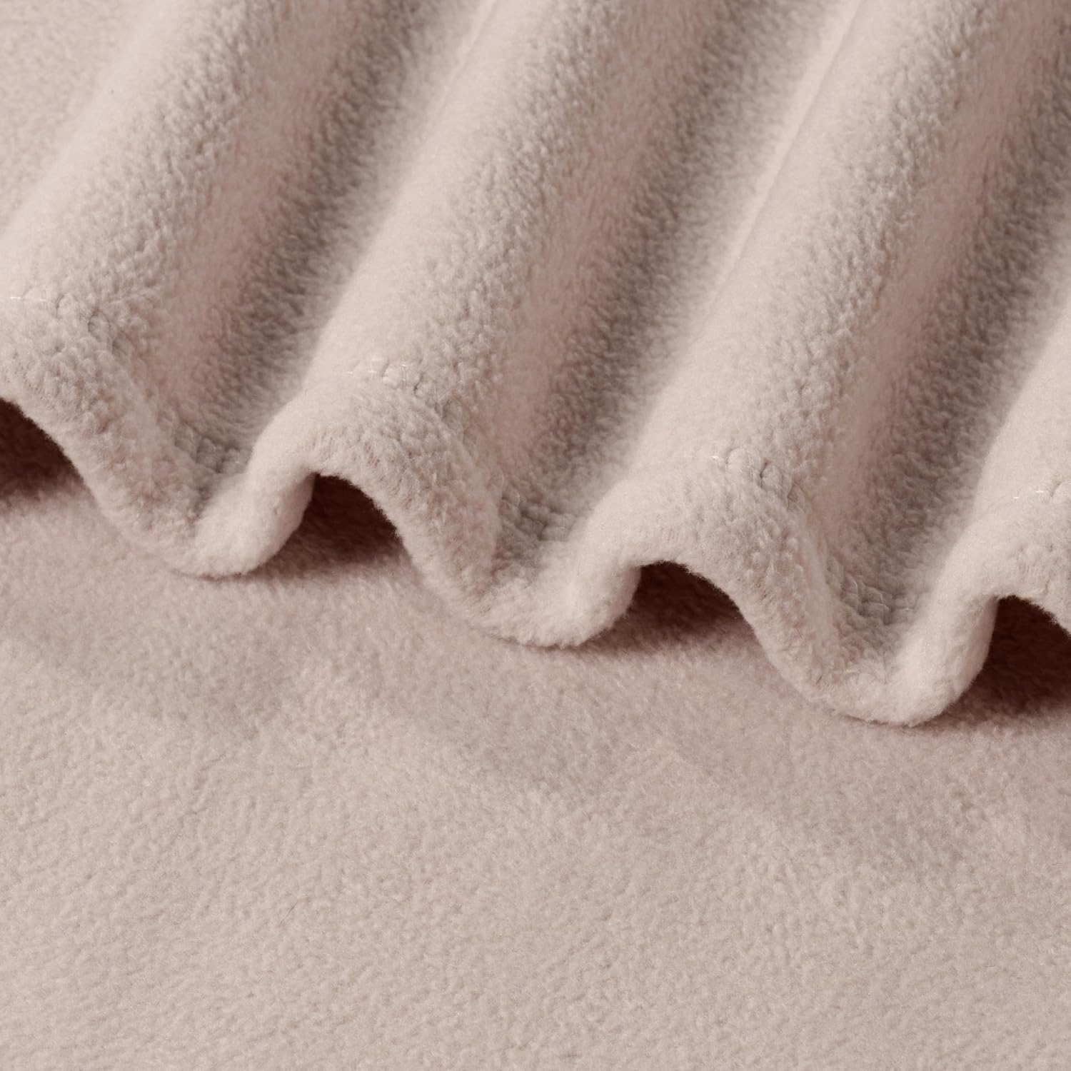Berkshire Blanket Microfleece Twin Size Bed Blanket Macadamia,Lightweight Soft Breathable Plush Micro Fleece Blanket for Bed Couch Sofa,60x92 Inches