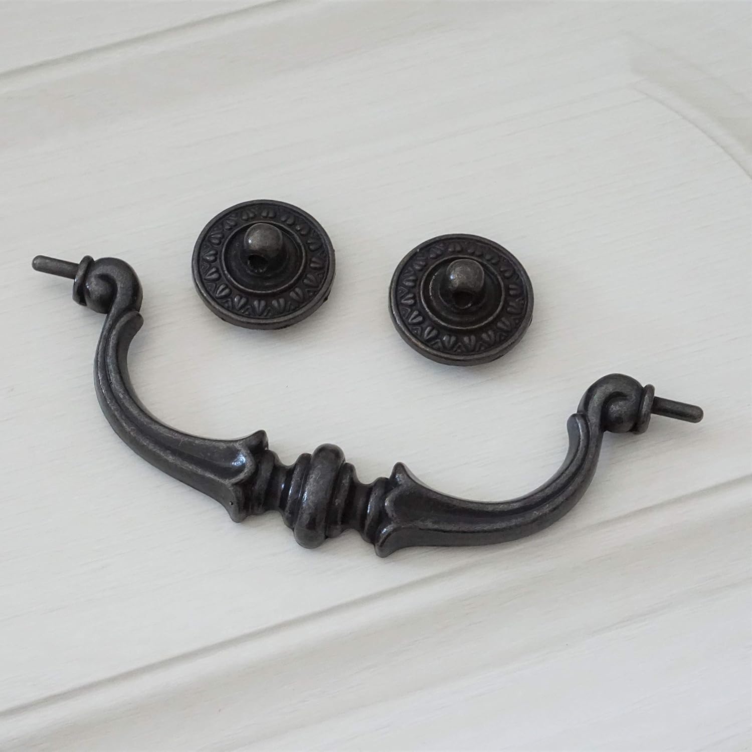 LBFEEL 3.5" 5.5" Vintage Black Dresser Drawer Knobs Pulls Handles Kitchen Cabinet Handle (3.5" 89mm)