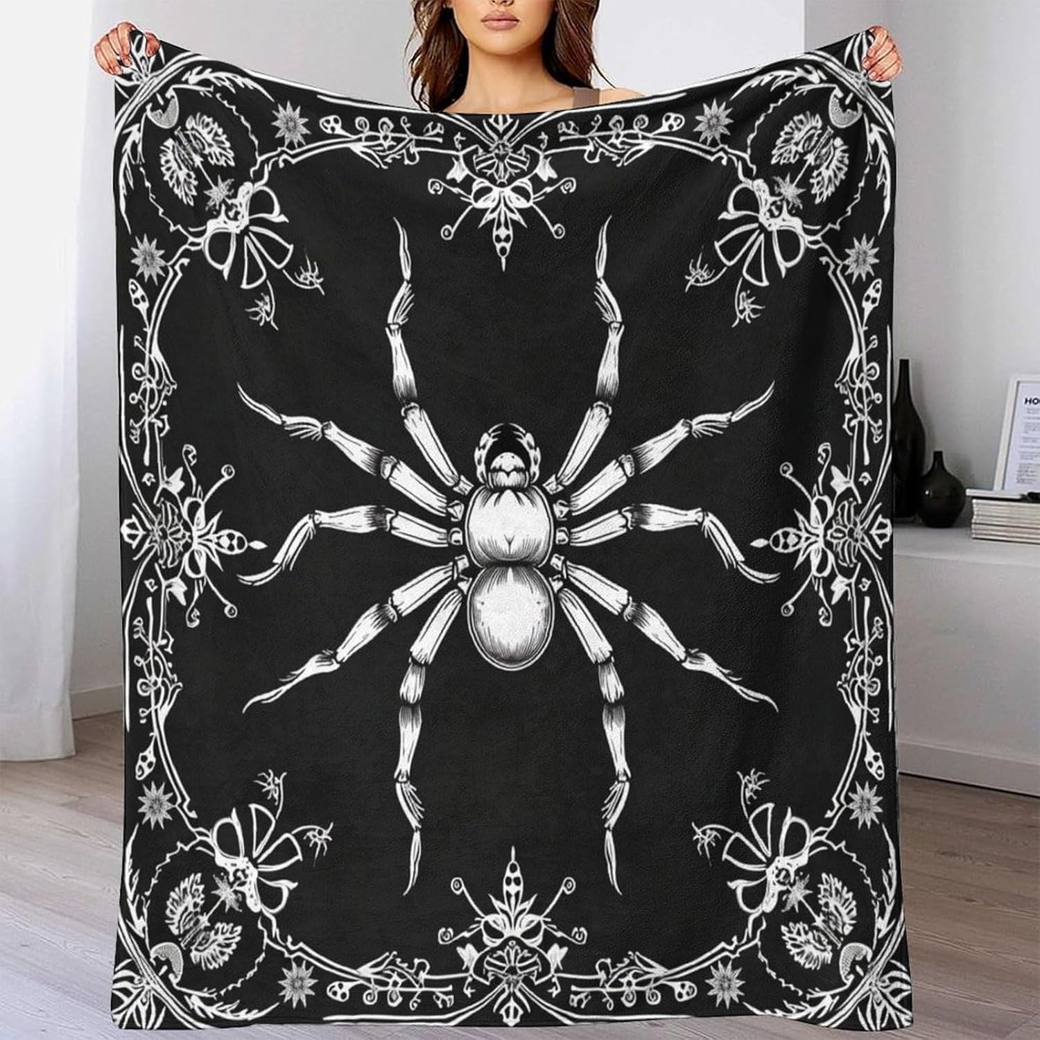 Spider Blanket 3D Print Flannel Exotic Theme Couch Blanket Cuddly