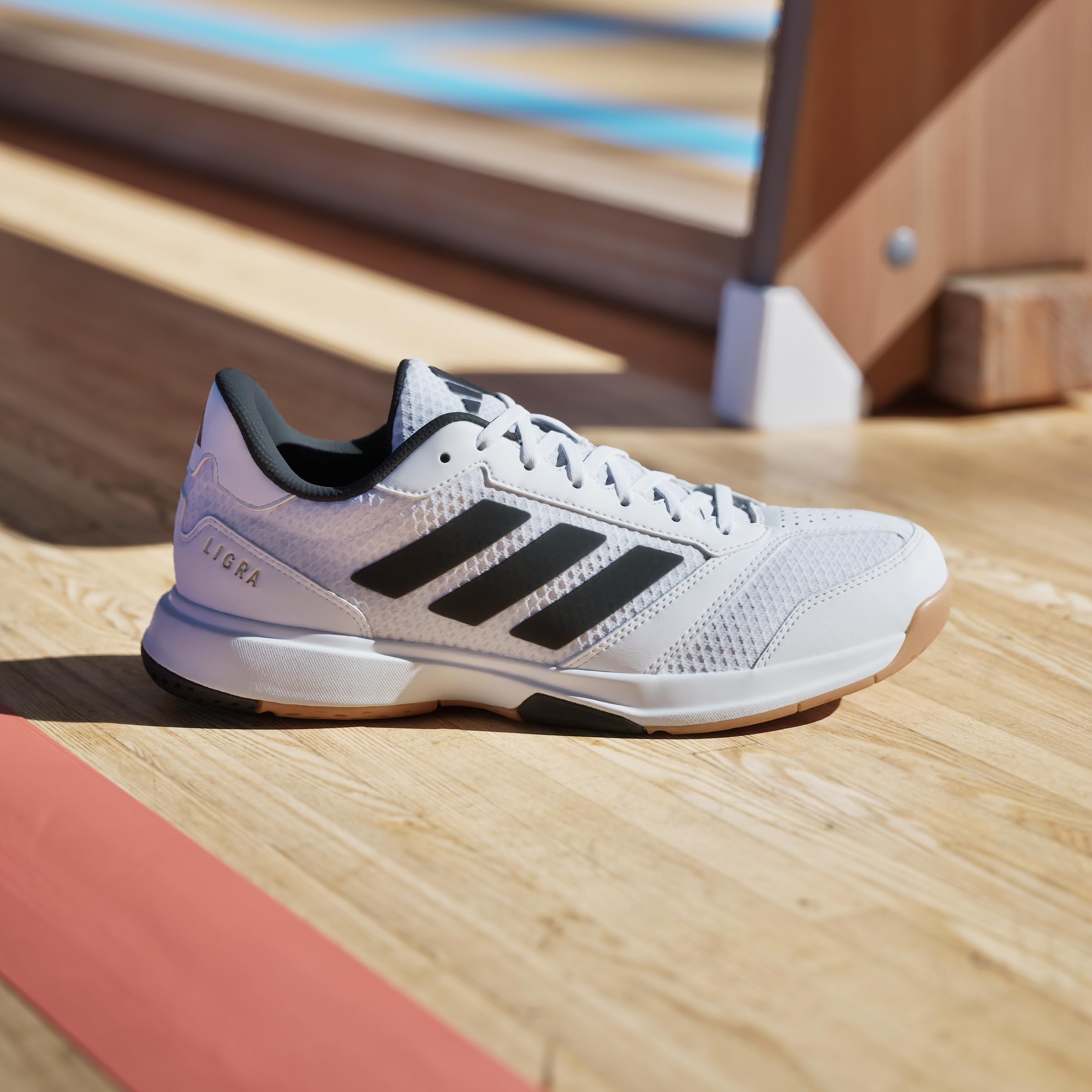 adidas Men's Chaussure Ligra 8 Indoor