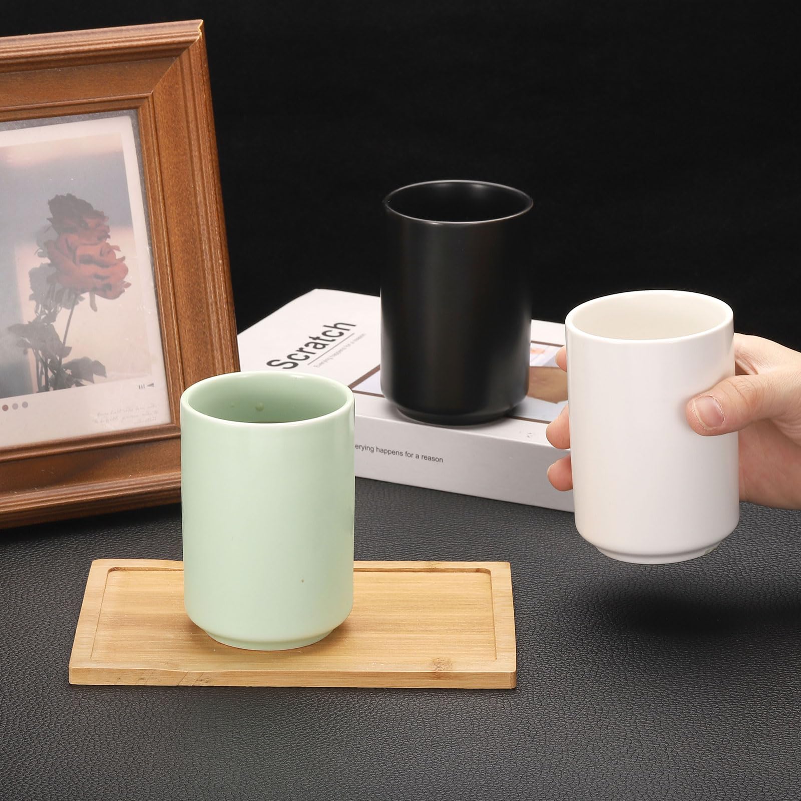 QUARKZMAN Tazze Tè in Ceramica Giapponese 8oz / 240ml Tazze Tè in Ceramica Senza Manico a Colori Solidi Opache Cilindriche per Tè Matcha Vino Tè Nero Caffè Bevande, Nero
