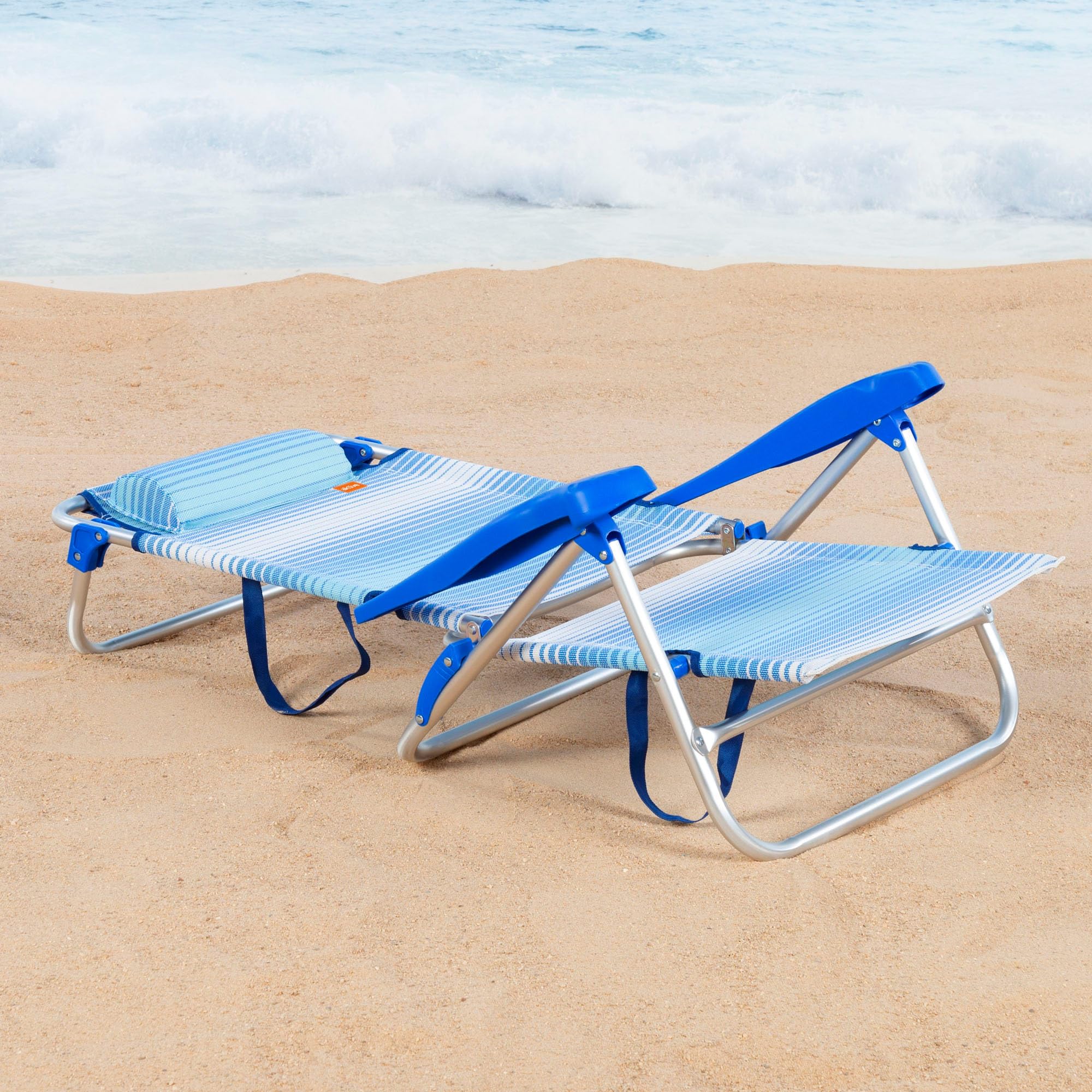 AKTIVE Sedia da spiaggia pieghevole, 8 posizioni, strisce blu, 47 x 49 x 82 cm, include cuscino imbottito, maniglie per il trasporto, portata 110 kg, sedie da spiaggia, multiposizione, schienale