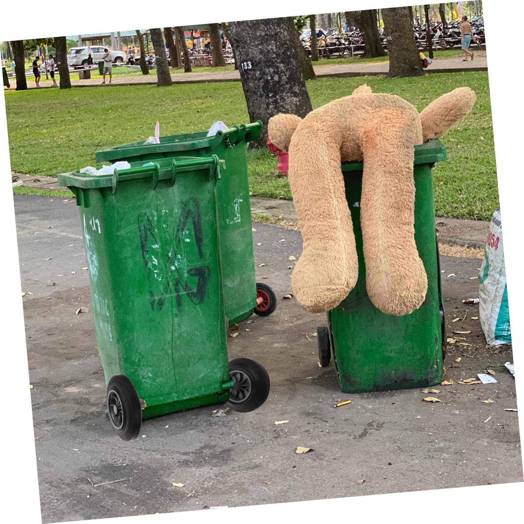 Zerodeko Rueda de Bote de Basura de Goma Hierro 1 Juego para Reemplazo | Diseño Rueda y Eje, Instalación Rápida, Uso Intensivo, para Waste Bin y Garbage Can