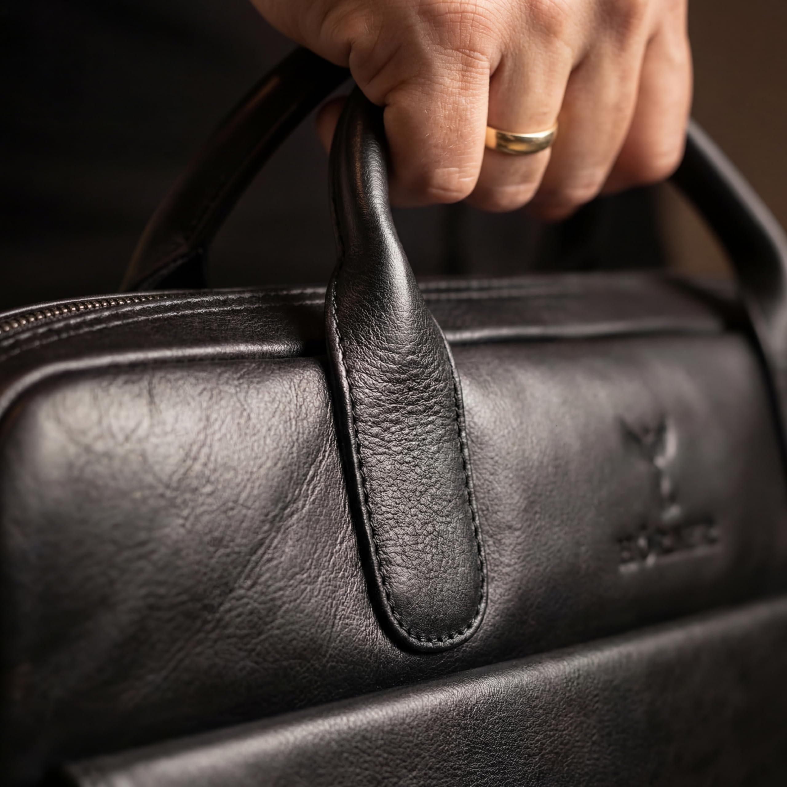 Hörner Düsseldorf Businesstasche Echtleder – Schwarz | Laptoptasche bis 16″, 44×33×10 cm | 2 Hauptfächer, viele Innenfächer, professioneller Organizer