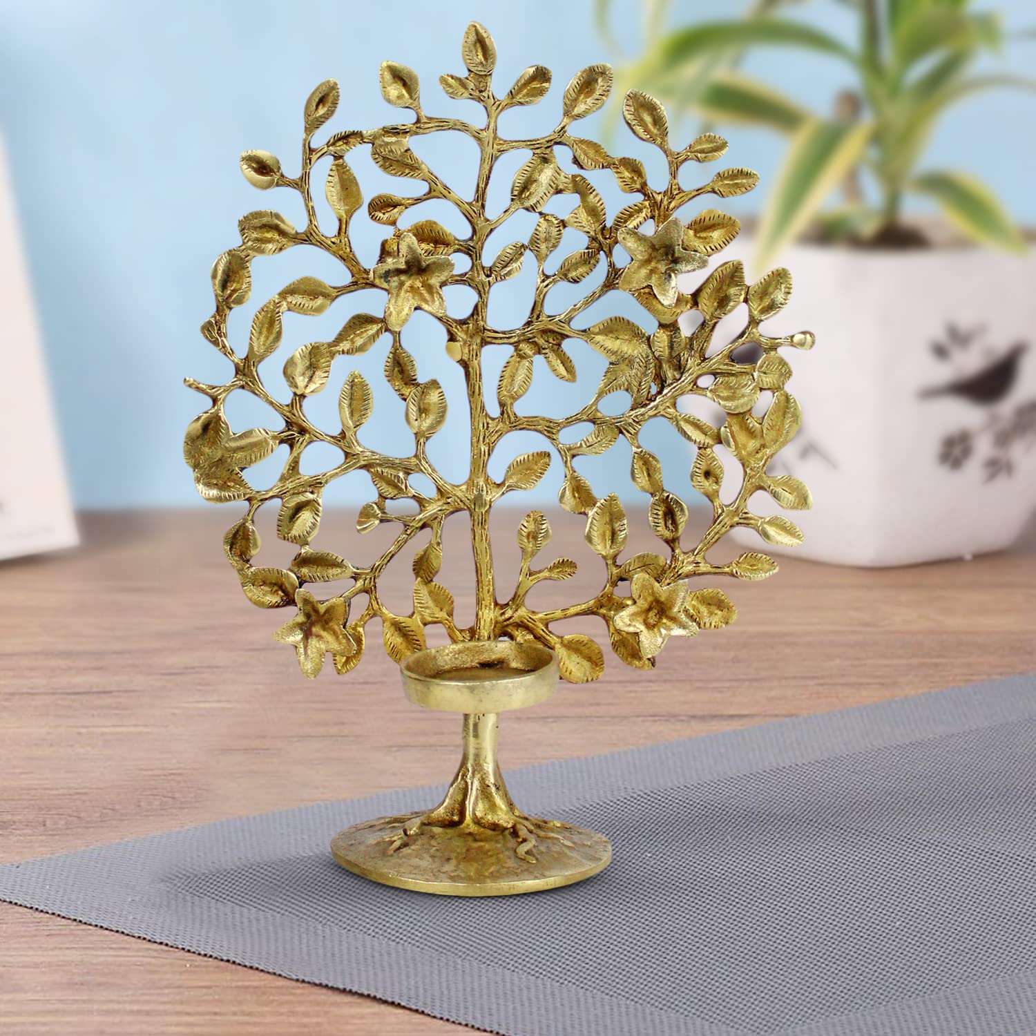 Brass Decorative Kalpavriksha Tree of Life Flowers Candle Tea Holder Handicraft Product Decorative Table Top Decor Life Vastu