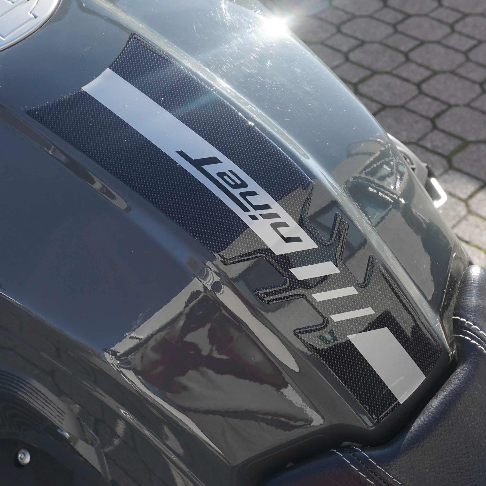 Labelbike 3D Tankpad Aufkleber Für Yamaha Tracer 9 2021 - Kunstharz Schutz & Dekoration In Rot