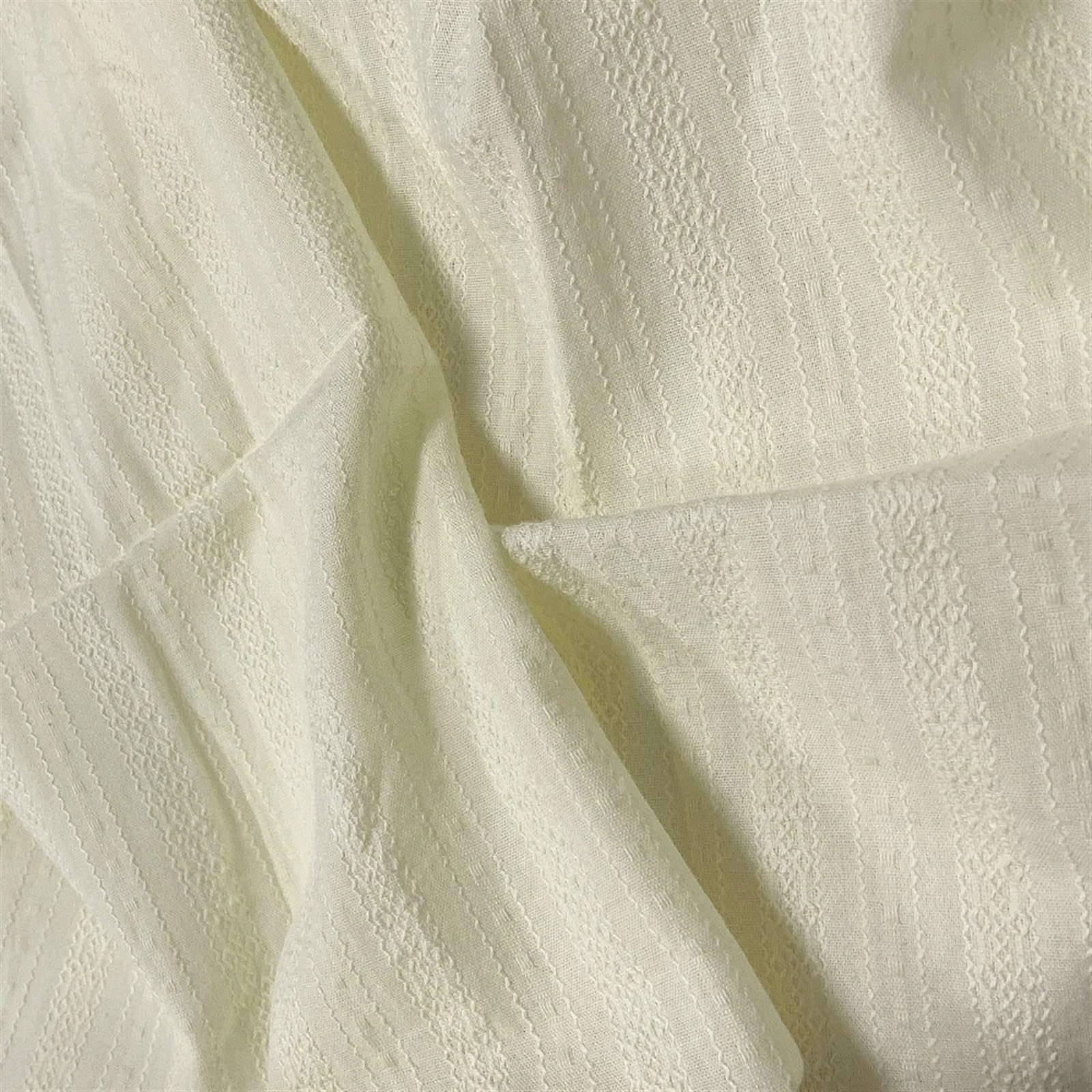 Pure Cotton Fabric Lace Flower Wall Pure Color Jacquard Fabric Three-Dimensional Pattern Fabric DIY Clothing Fabric 45x50cm(Color-3)