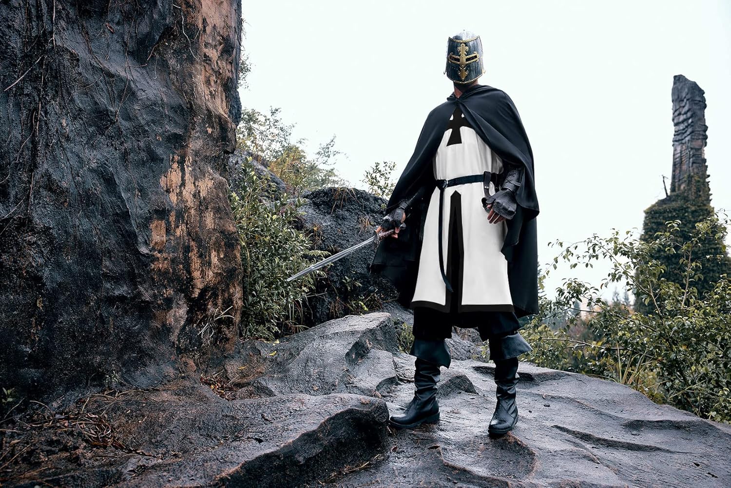 Ryannology Mens Crusader Costume Medieval Templar Renaissance Knight Warrior Tunic Retro Halloween Cosplay Top with Cross - Image 5