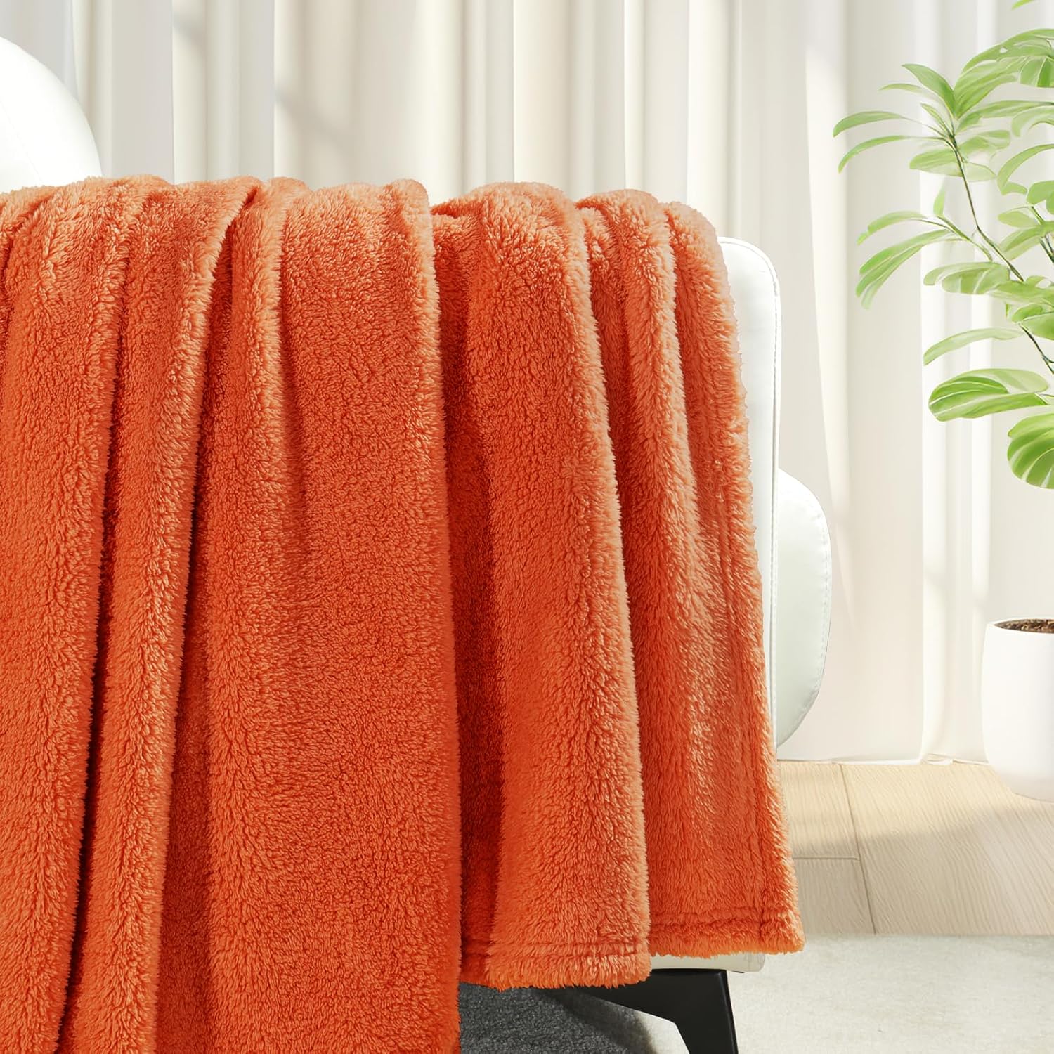 Exclusivo Mezcla Queen Size Blanket for Bed, Super Soft Velvet Plush Fleece Blankets, Fuzzy Cozy and Warm for Winter, 90x90 Inches, Burnt Orange - Image 9