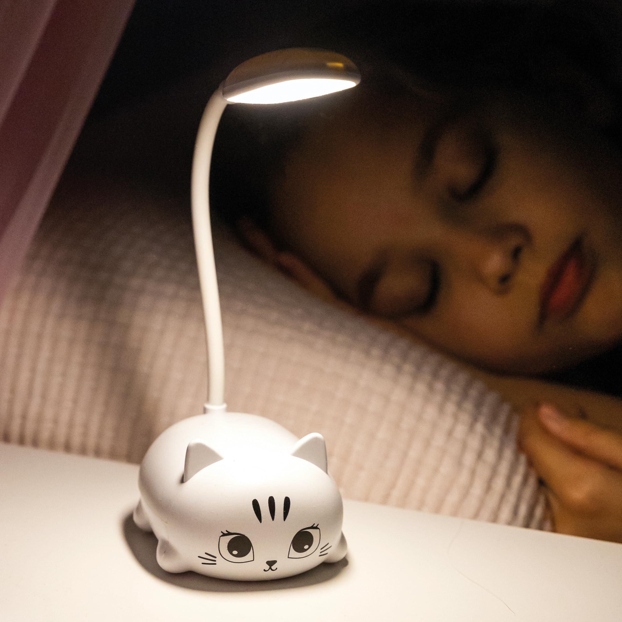 Back2Fun - Lámpara de escritorio infantil con forma de gatito, Luz LED cálida, Cuello flexible, Minilámpara portátil para niños recargable USB, Pensada como luz de noche o para estudiar
