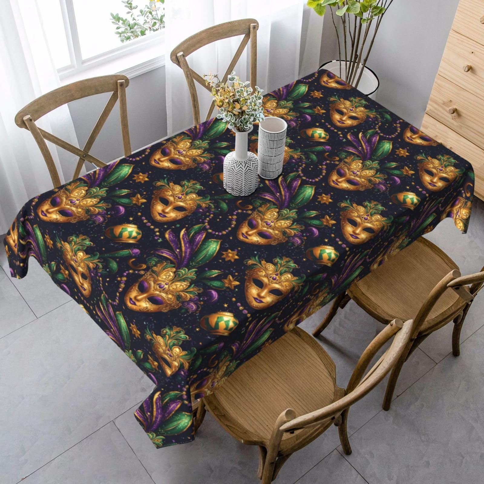 Couverture de table décoratif de bal masqué gothique brodée de reflets dorés