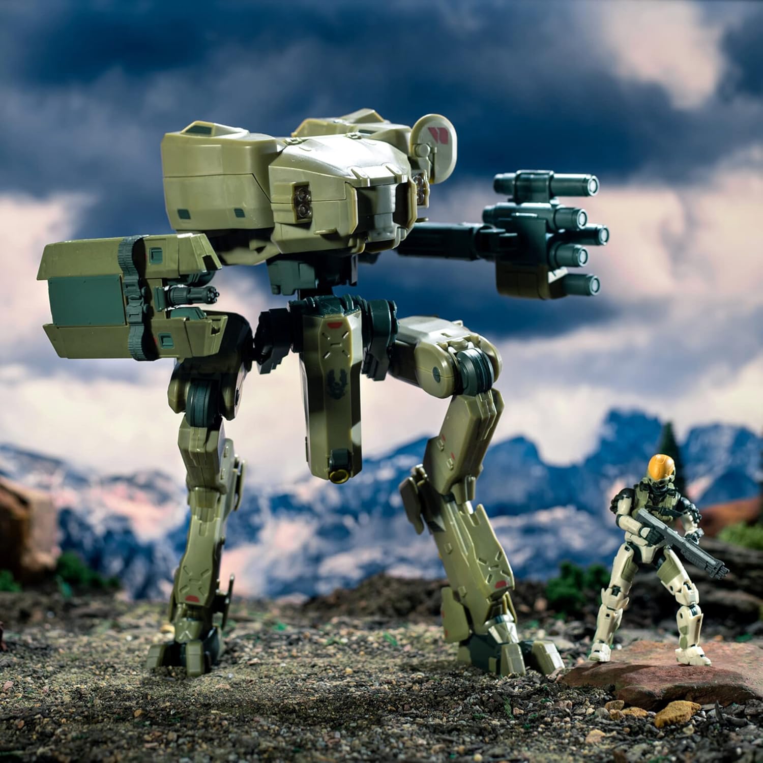 "HALO UNSC Mantis Deluxe Figure" - Image 5