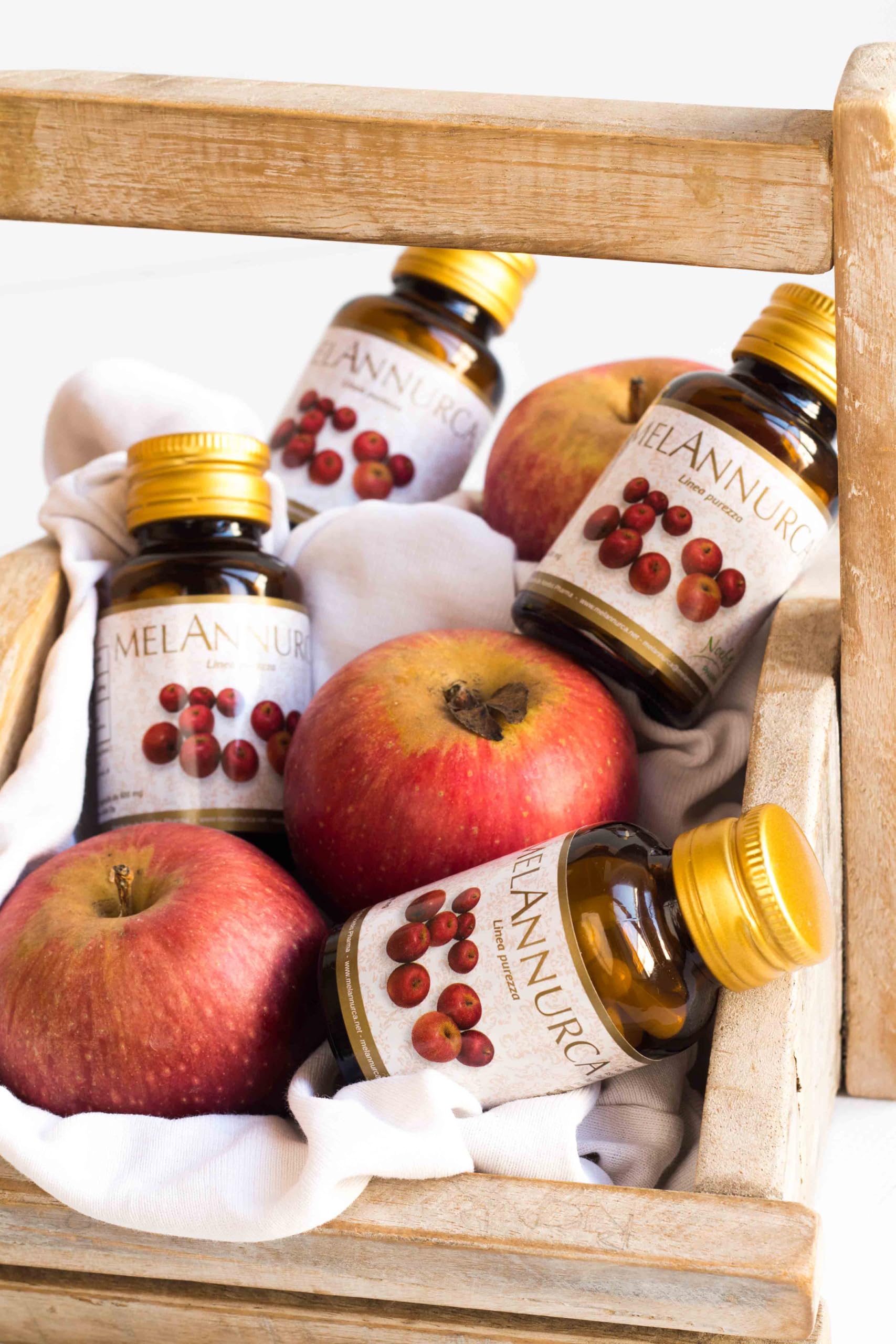 MELANNURCA - 30 CAPSULE - LA MELA DEL CUORE - con vero estratto di mela Annurca alleata della salute dei capelli | genuino naturale 100% alta qualità (Confezione da 4)