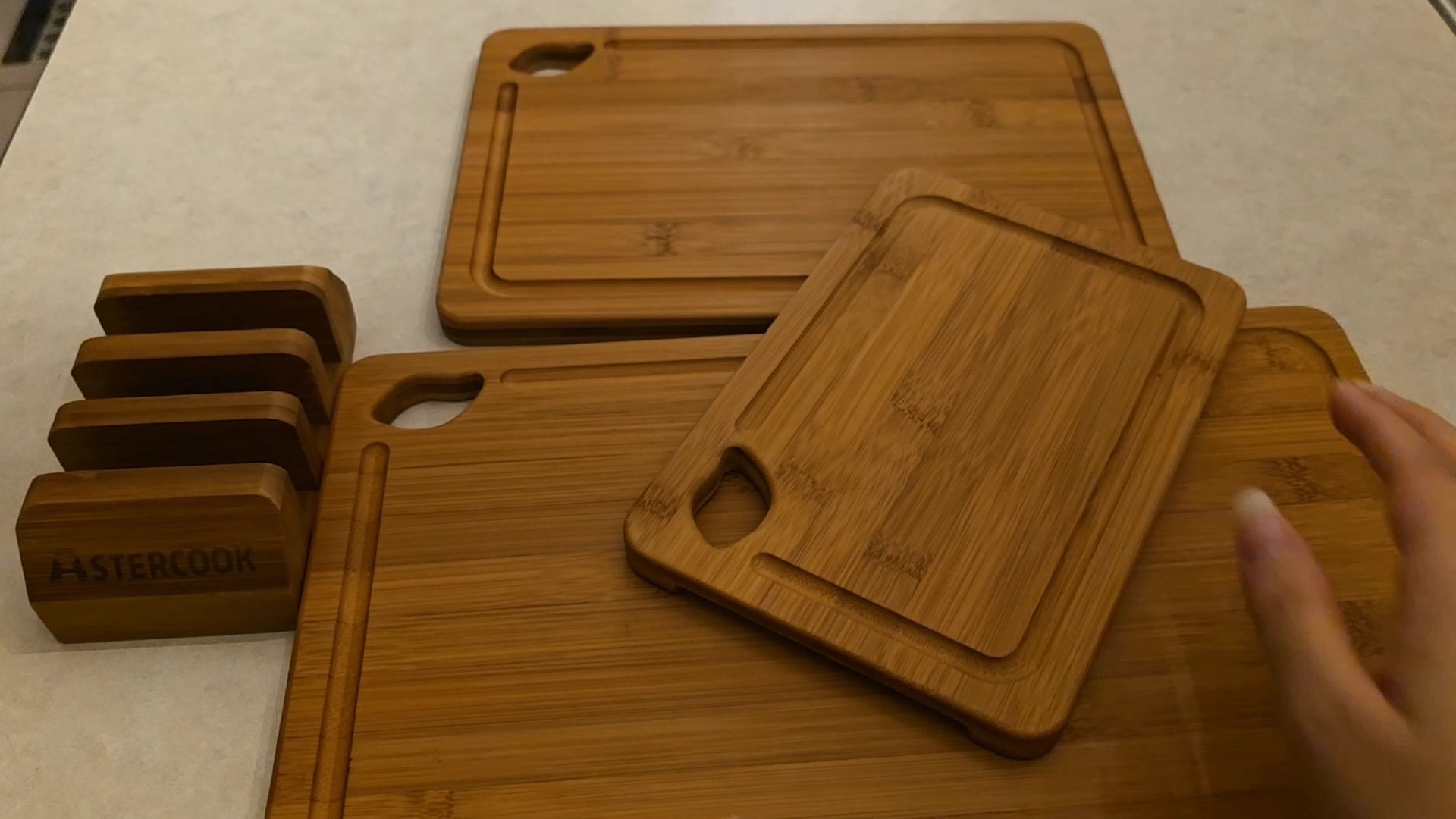 Watch Review of Astercook Deep-Carbonized Bamboo Cutting Boards on Amazon Live