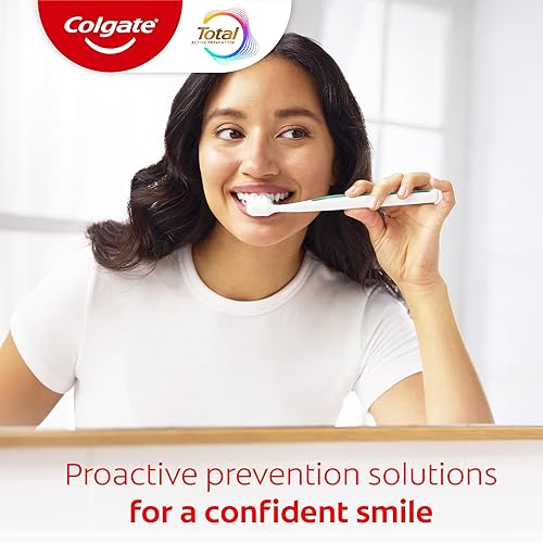 Miniatura 7 de Colgate Pasta dental blanqueadora total, 5.1 onzas, paquete de 2, fluoruro antibacteriano para placa, gingivitis, sensibilidad, eliminación de