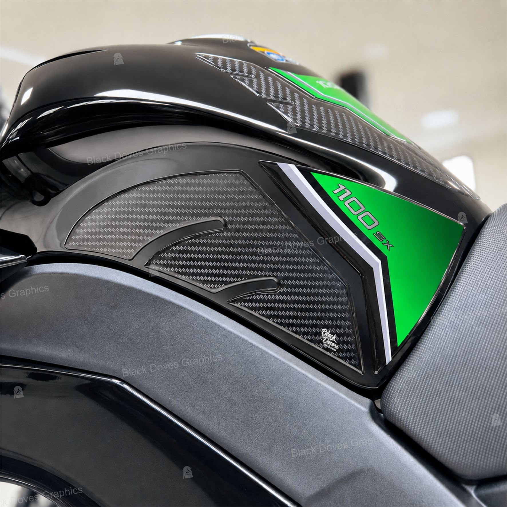 Black Doves Graphics Tank Side Panels 3D Resin Stickers Protectors Compatible With Kawasaki Ninja 1100 Sx 2025 Emerald Blazed Green